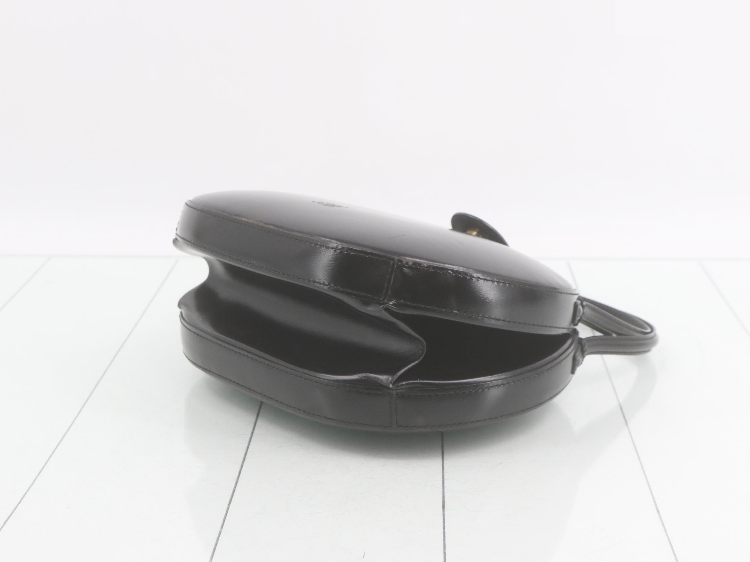 Leather handbag, black, round shape. — view 6