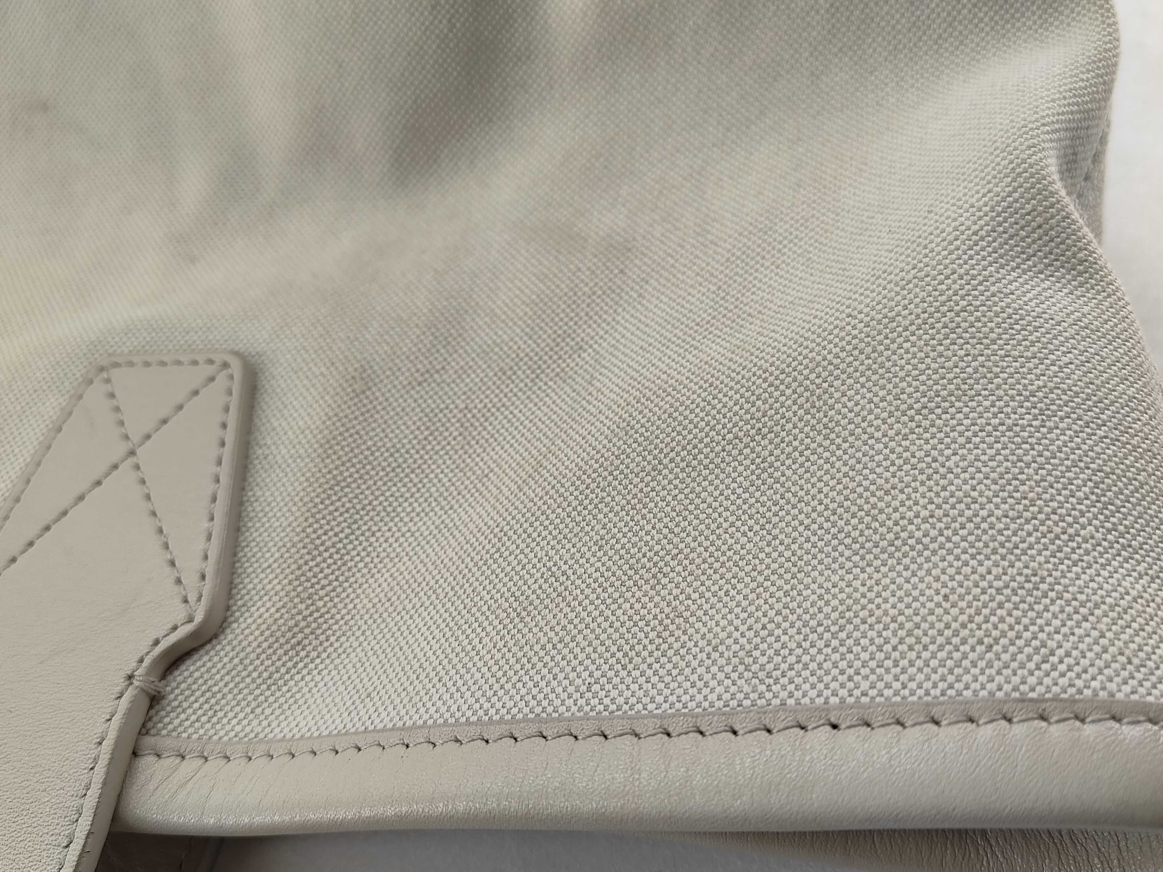 Inverted Logo Tote Bag Handbag Tote Bag — view 15