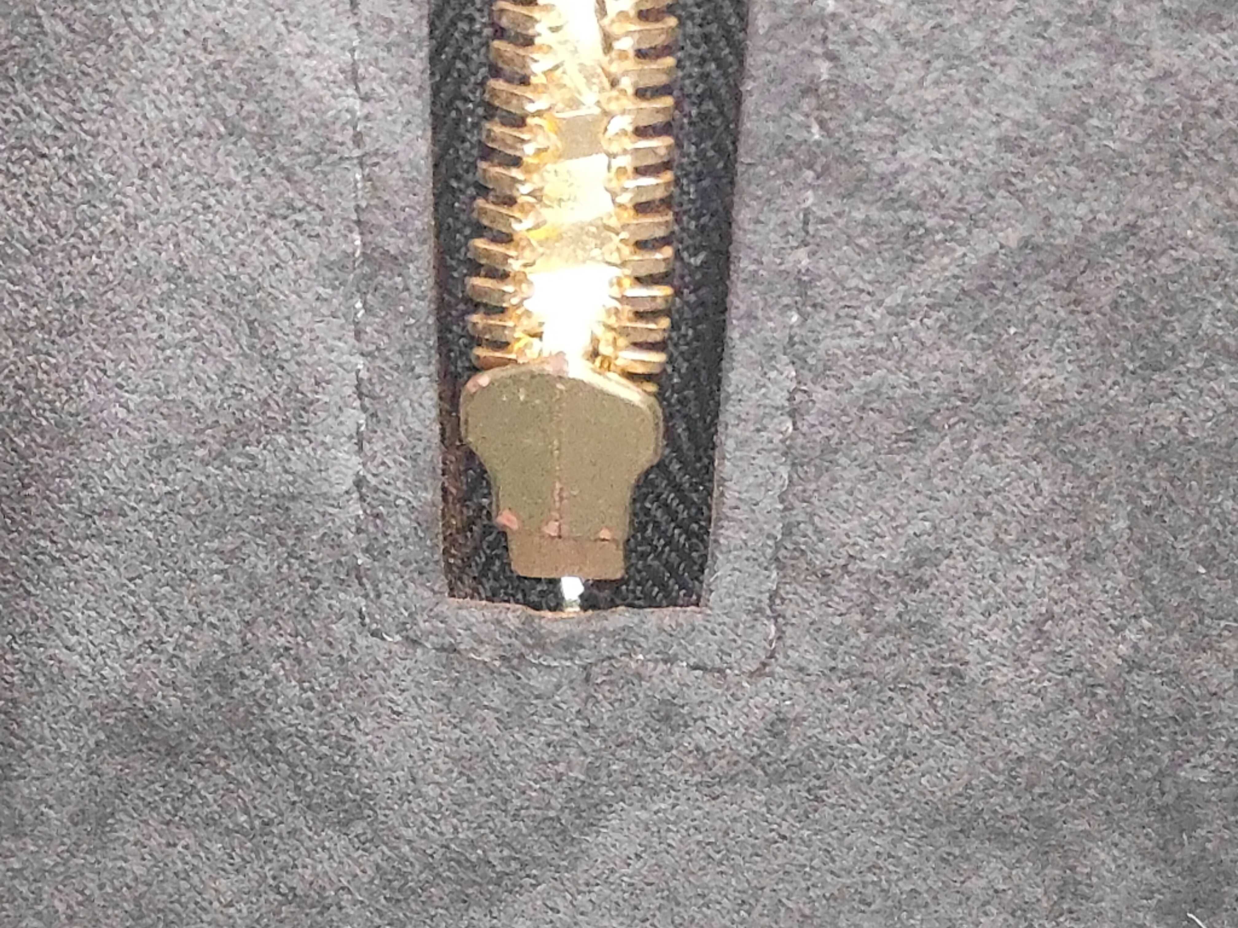 LV handbag — view 9