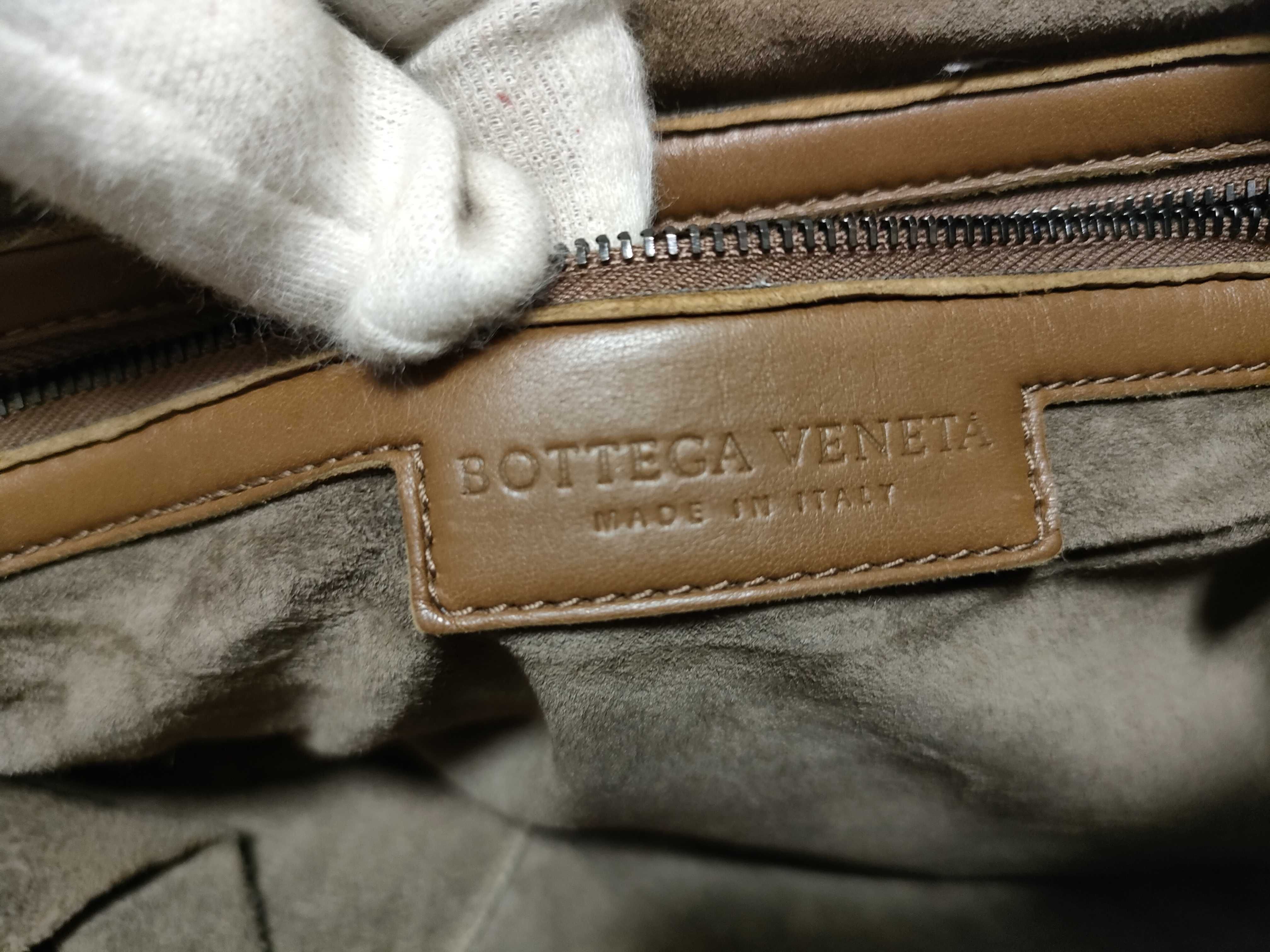 Intrecciato Bottega Veneta Nodini Intrecciato Leather Shoulder Bag Brown Shoulder Bag — view 12