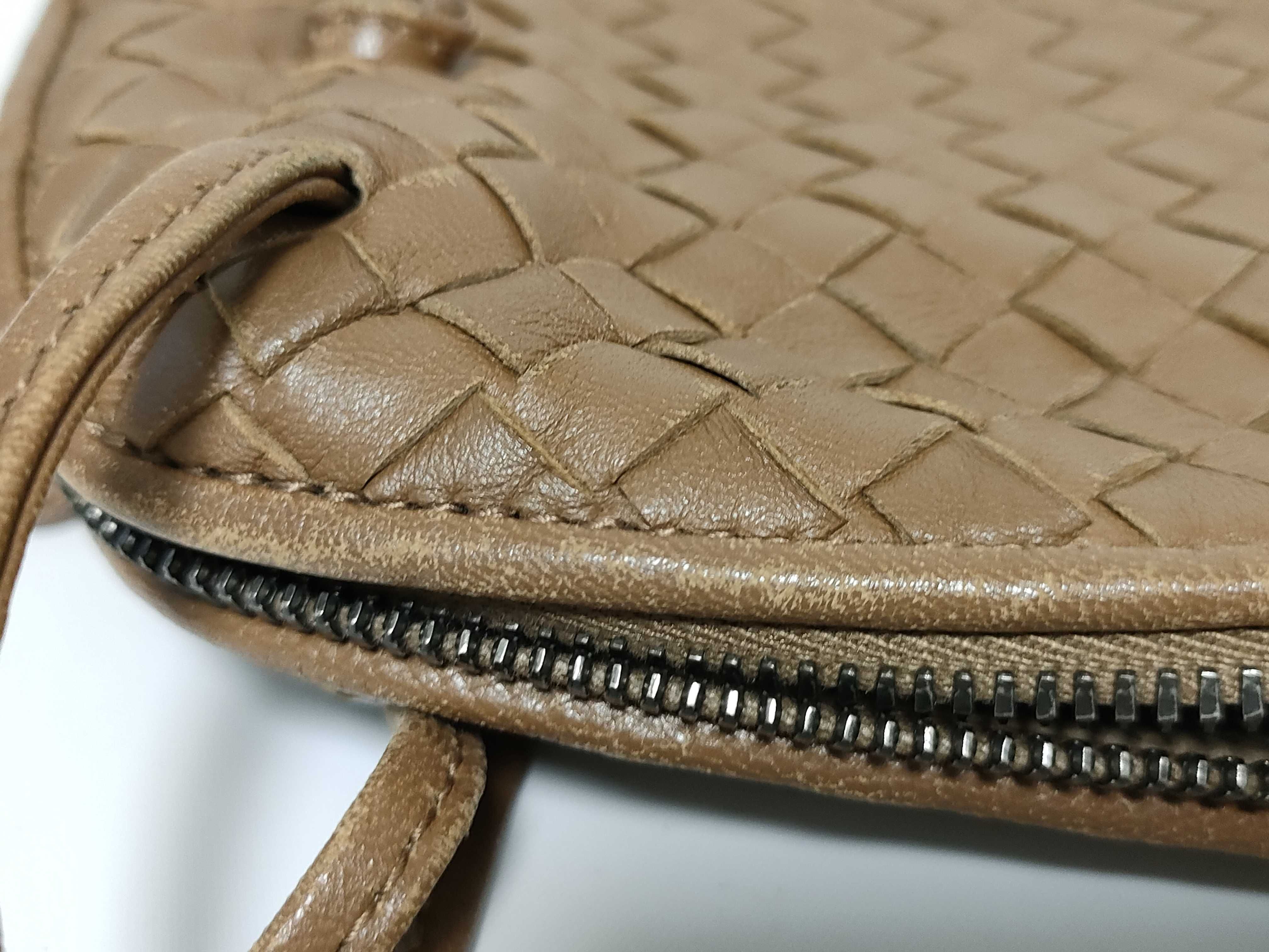 Intrecciato Bottega Veneta Nodini Intrecciato Leather Shoulder Bag Brown Shoulder Bag — view 13