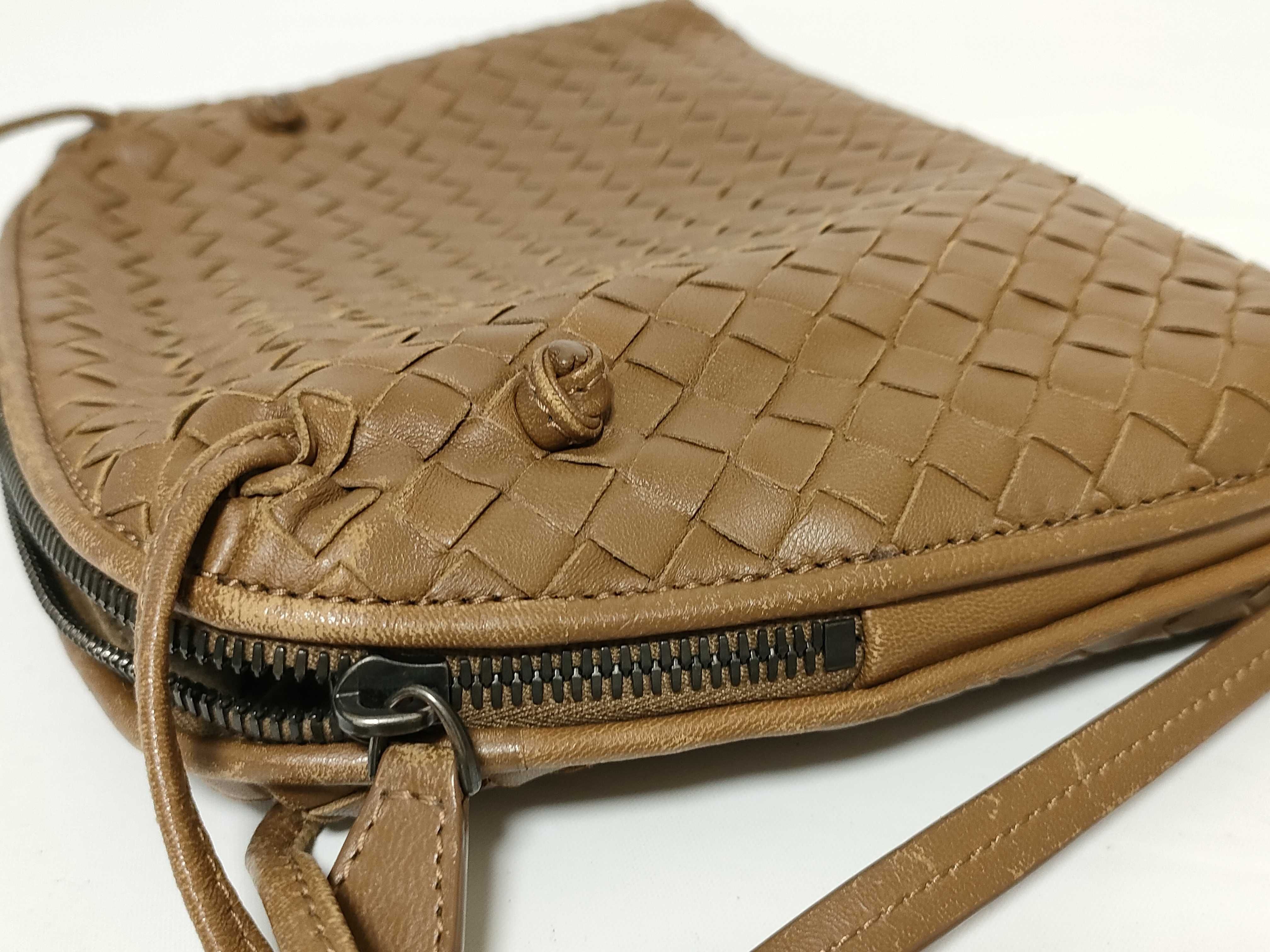 Intrecciato Bottega Veneta Nodini Intrecciato Leather Shoulder Bag Brown Shoulder Bag — view 14