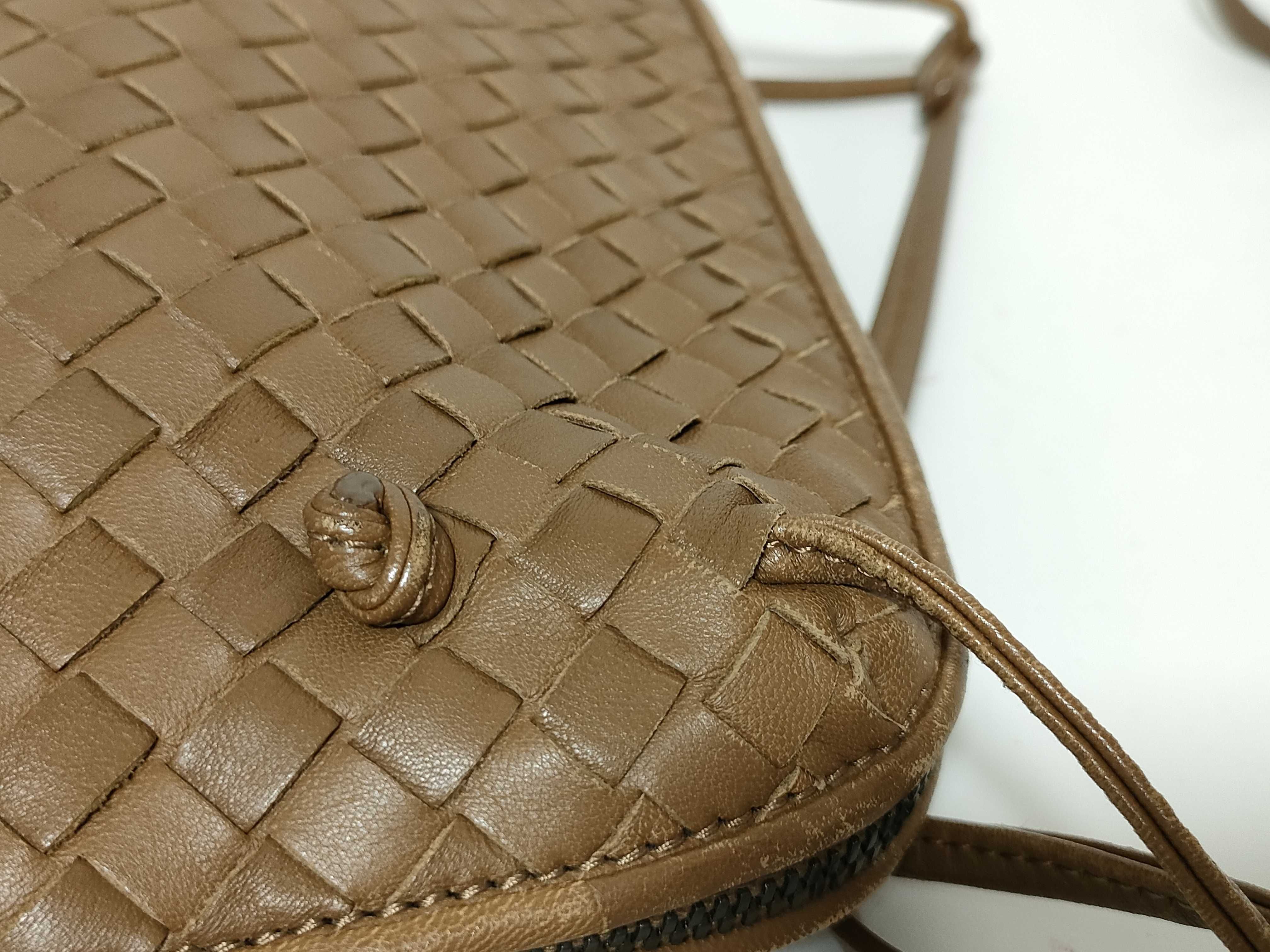 Intrecciato Bottega Veneta Nodini Intrecciato Leather Shoulder Bag Brown Shoulder Bag — view 5