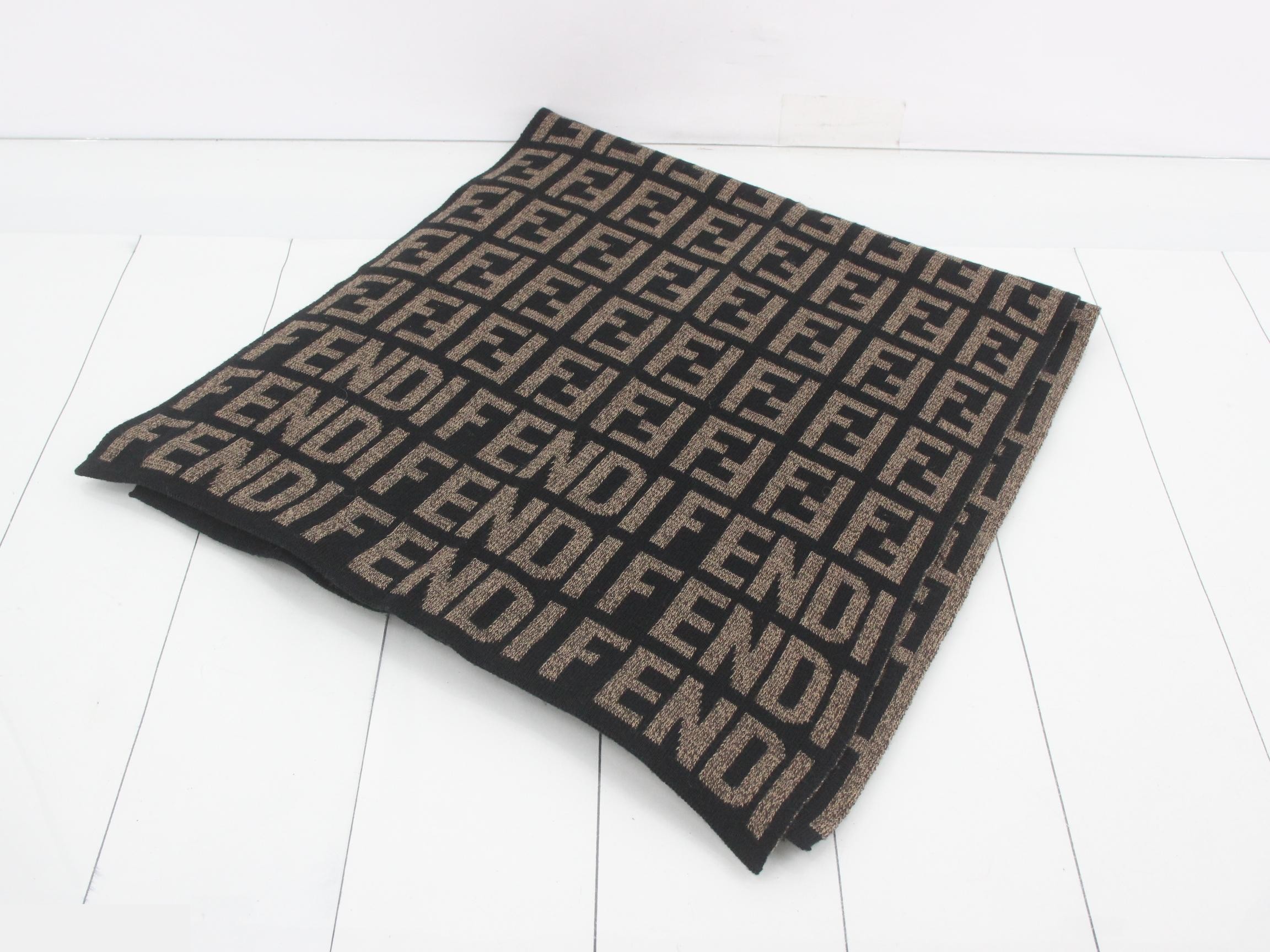 ZUCCA scarf with tag