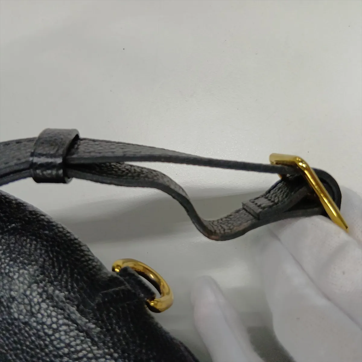 Monogram Empreinte Bumbag M44812 CA4169 Black — view 11