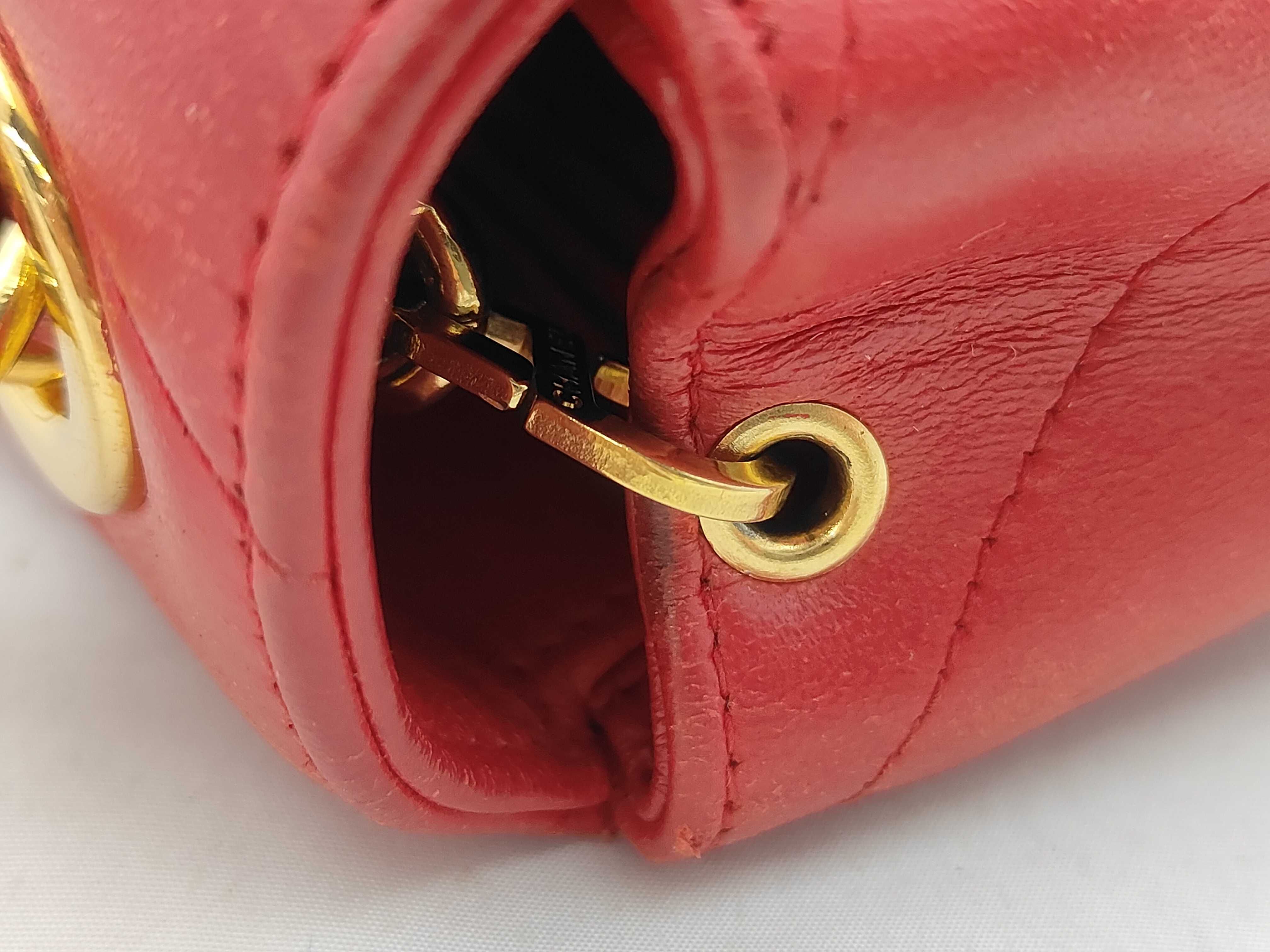 V-stitch shoulder bag — view 5