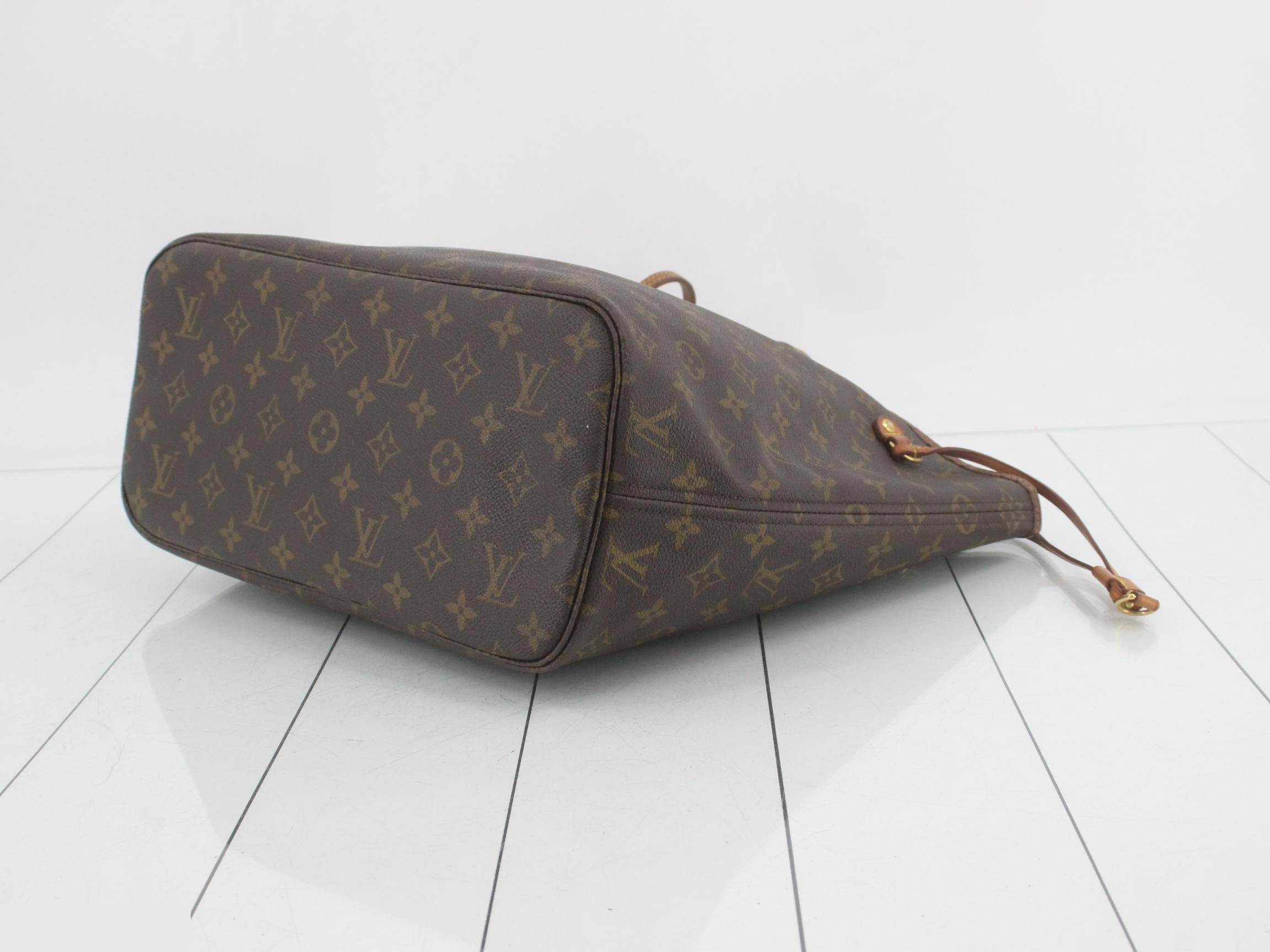 Neverfull MM Monogram Brown Tote Bag — view 6