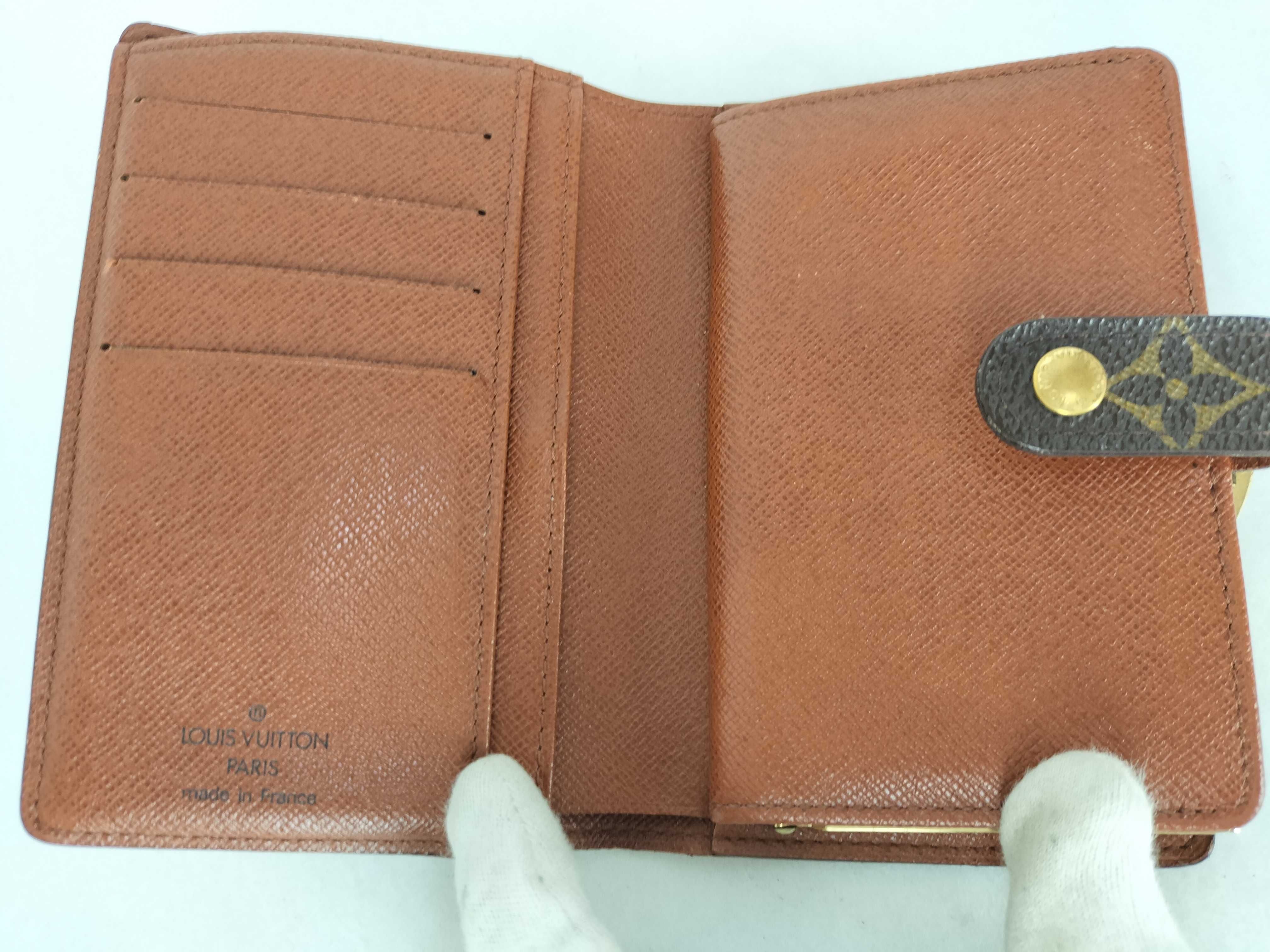 Monogram M61663 Portemonnaie Viennois Clasp Wallet — view 11