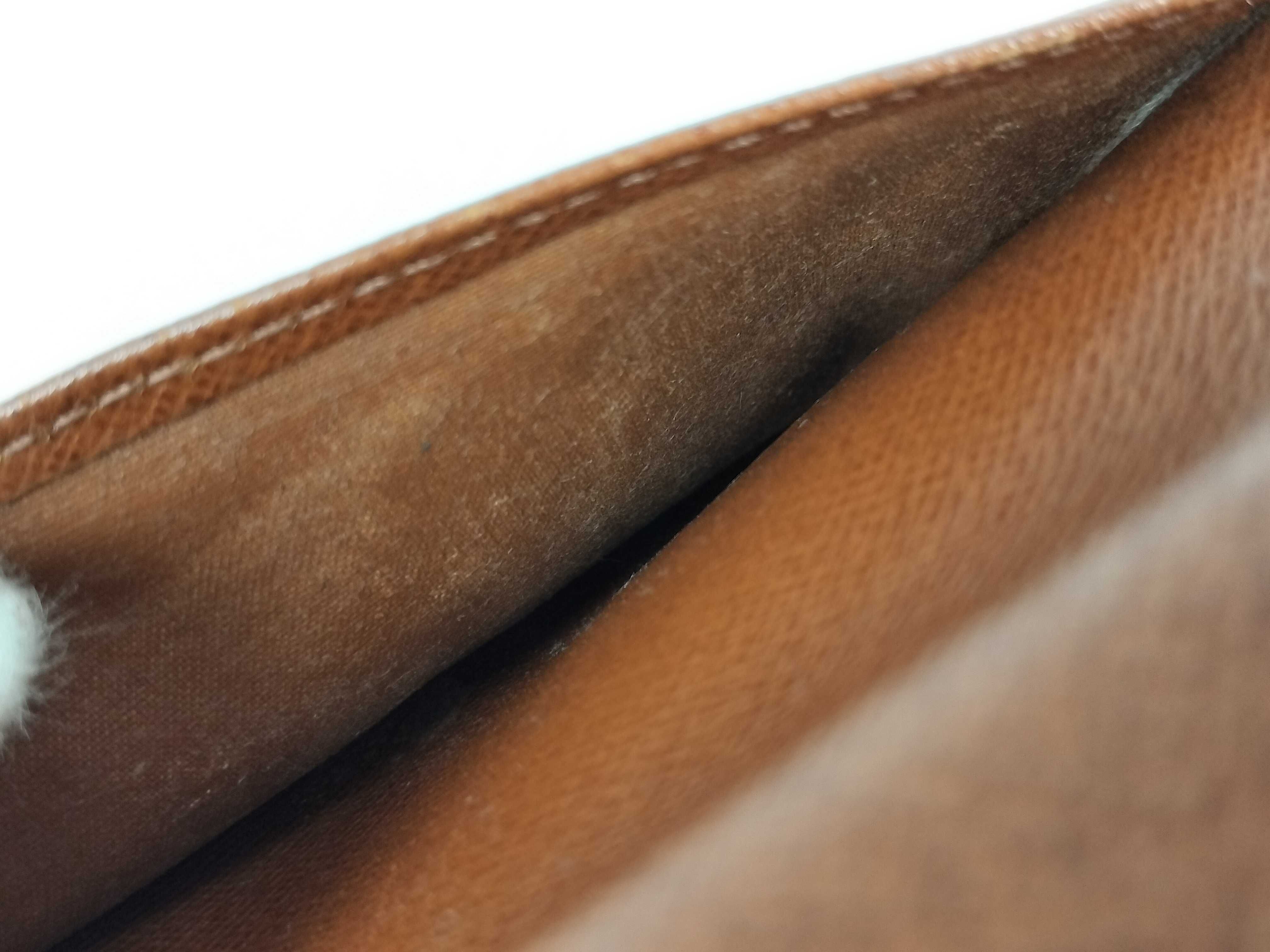Monogram M61663 Portemonnaie Viennois Clasp Wallet — view 13