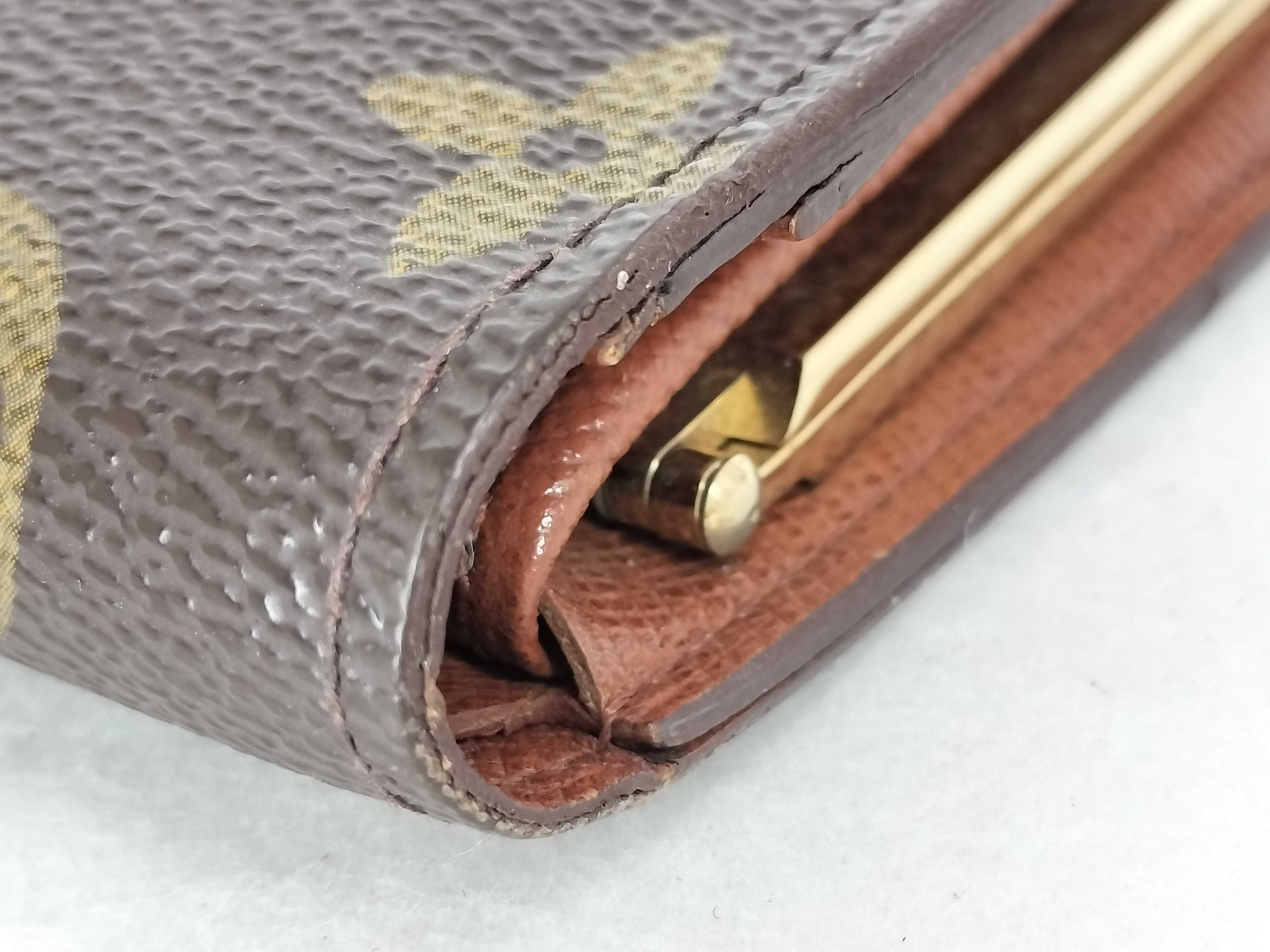 Monogram M61663 Portemonnaie Viennois Clasp Wallet — view 4
