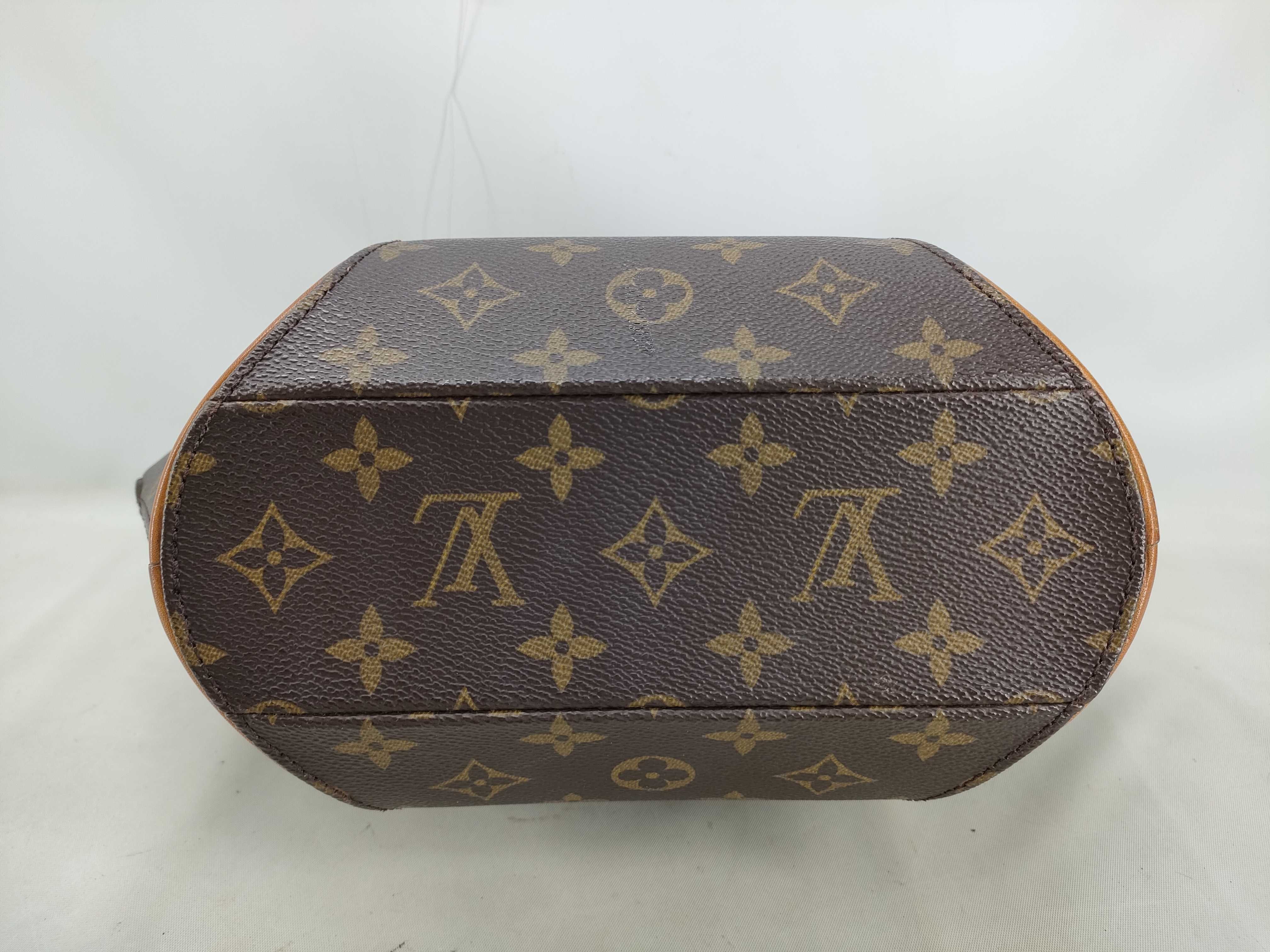 Monogram Ellipse PM M51227 Handbag — view 3