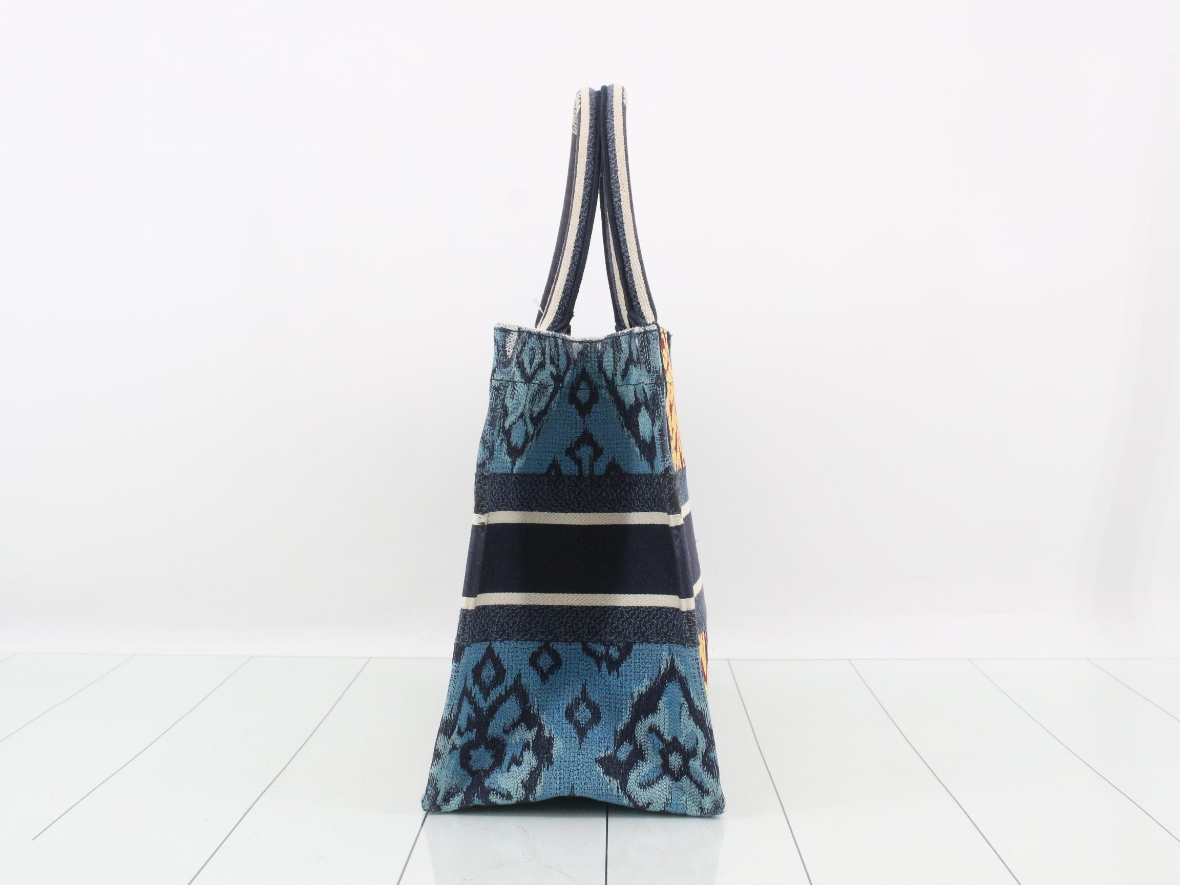 Book Tote Medium Tote Bag — view 3