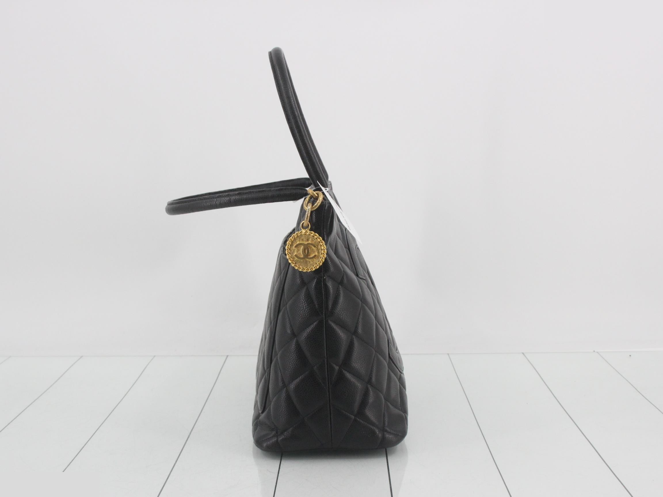 Reissue tote bag, unit #2 — view 4