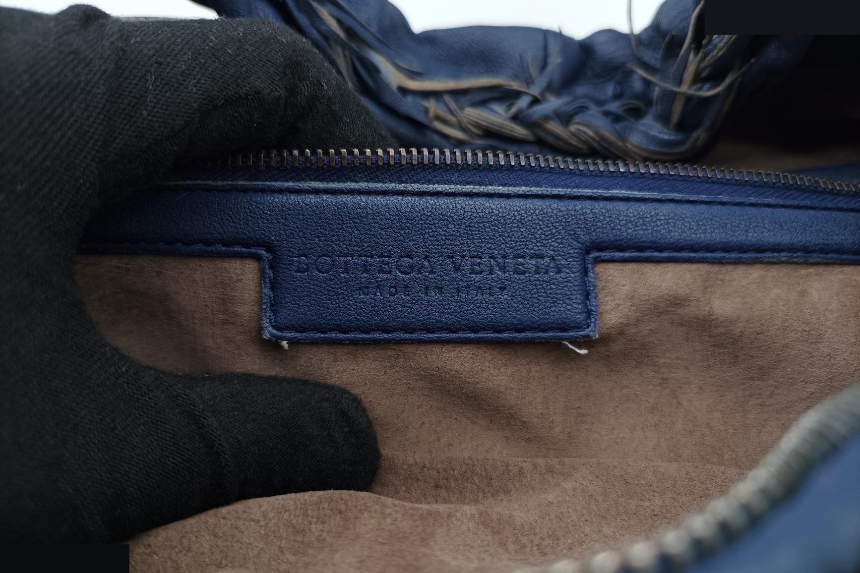 Intrecciato lambskin, navy — view 7