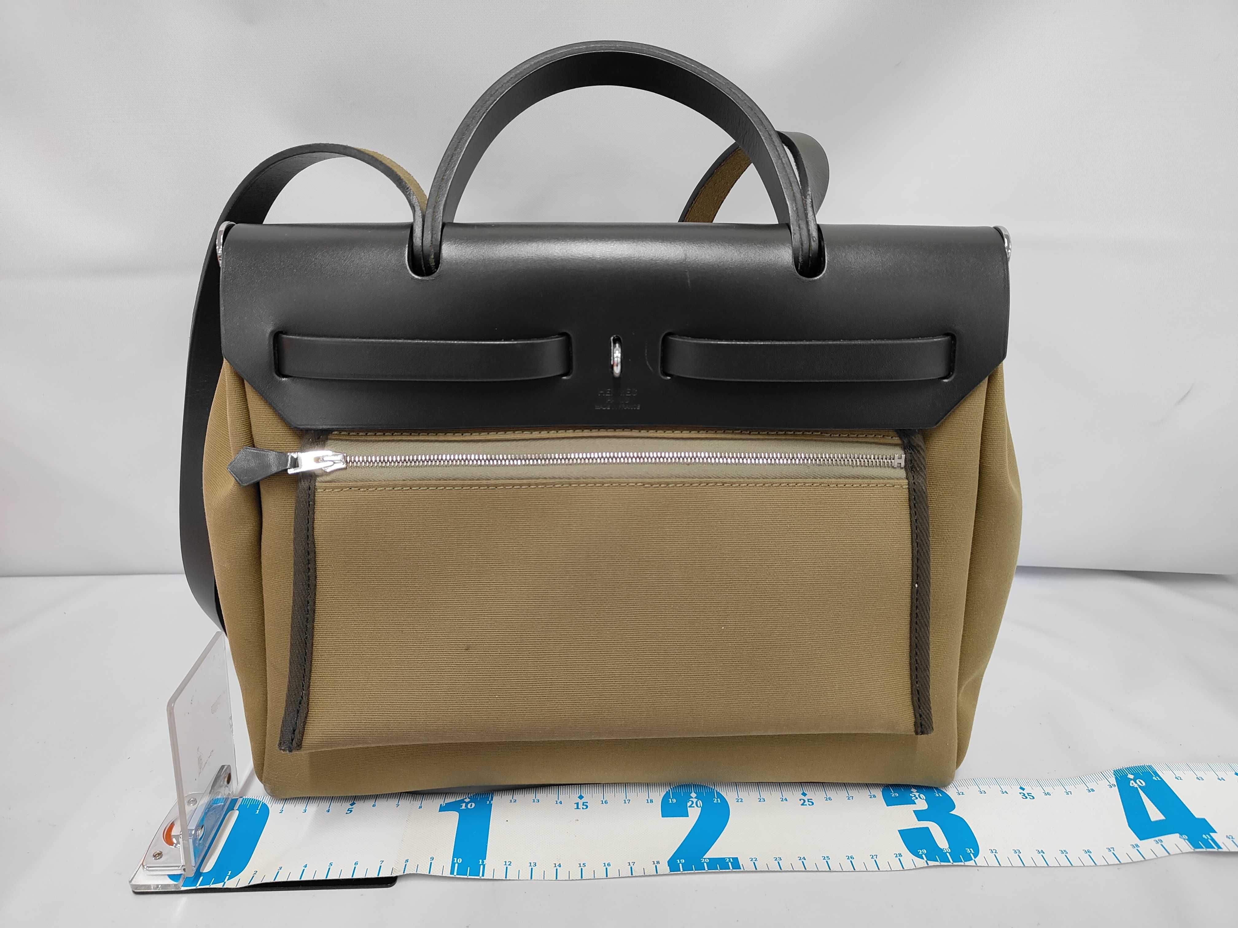 Herback Zip 31 Box Calf Canvas Black Vert Olive SS Y Stamp Handbag — view 2