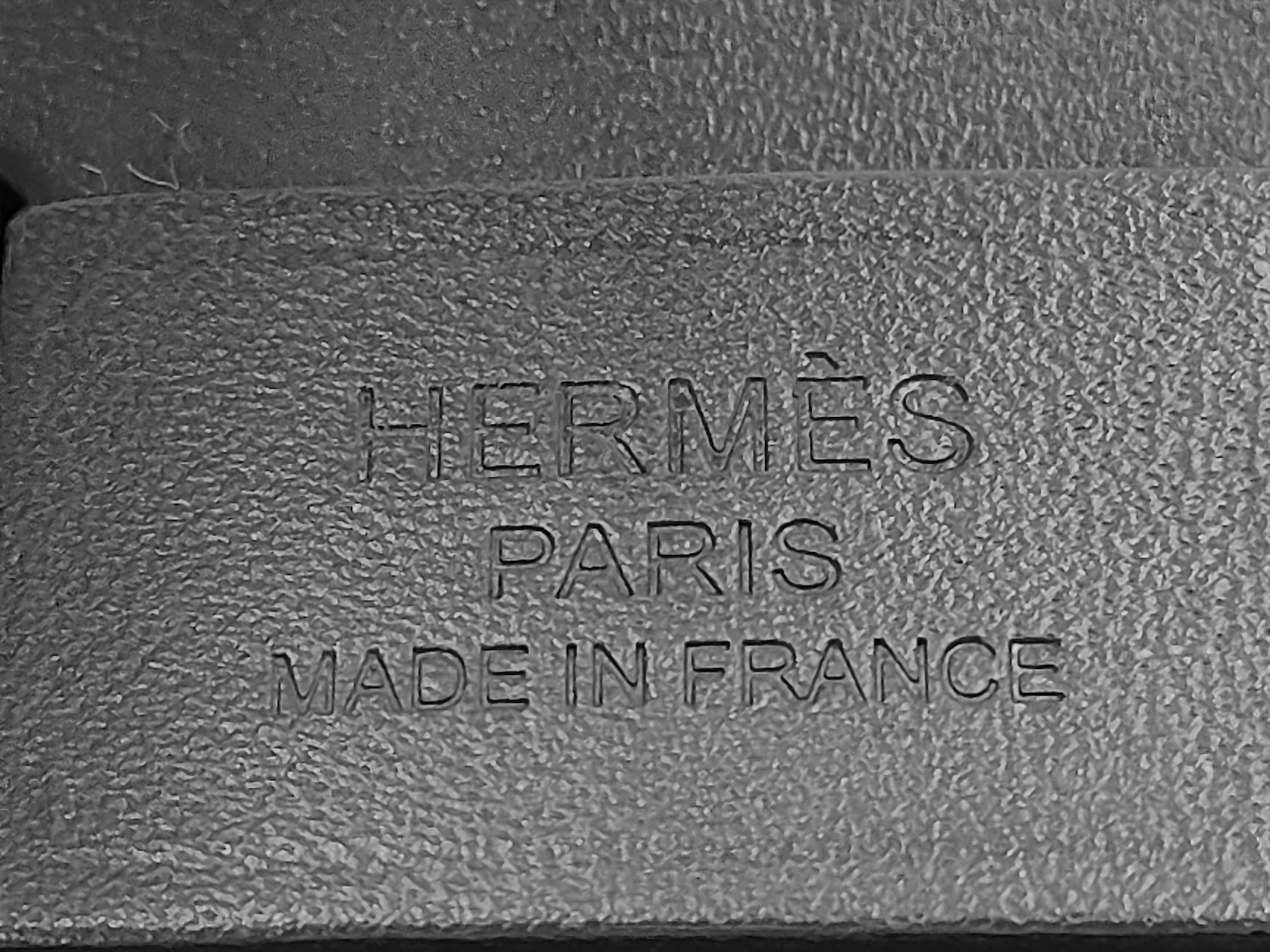 Herbag Zip 20 Ecru x Ardoise Silver Hardware [Stamped] G Shoulder Bag — view 9