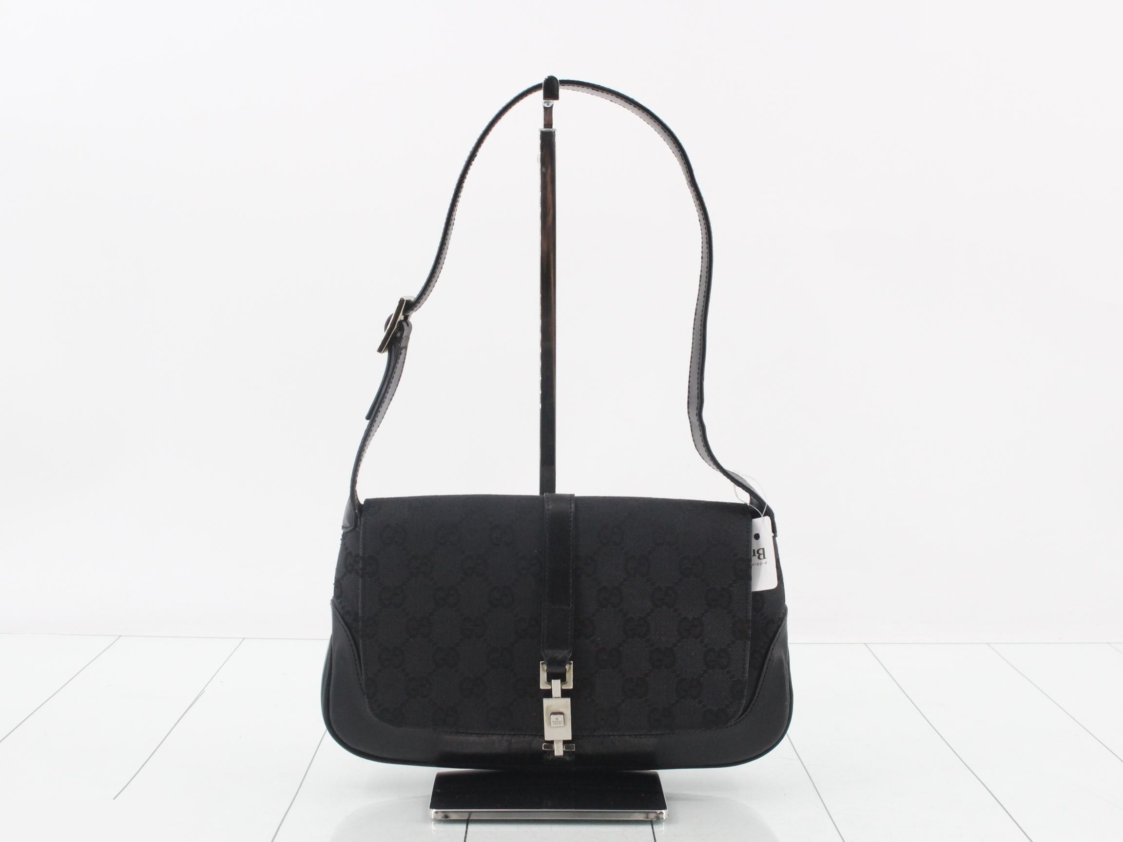 GG Canvas Jackie Shoulder Bag