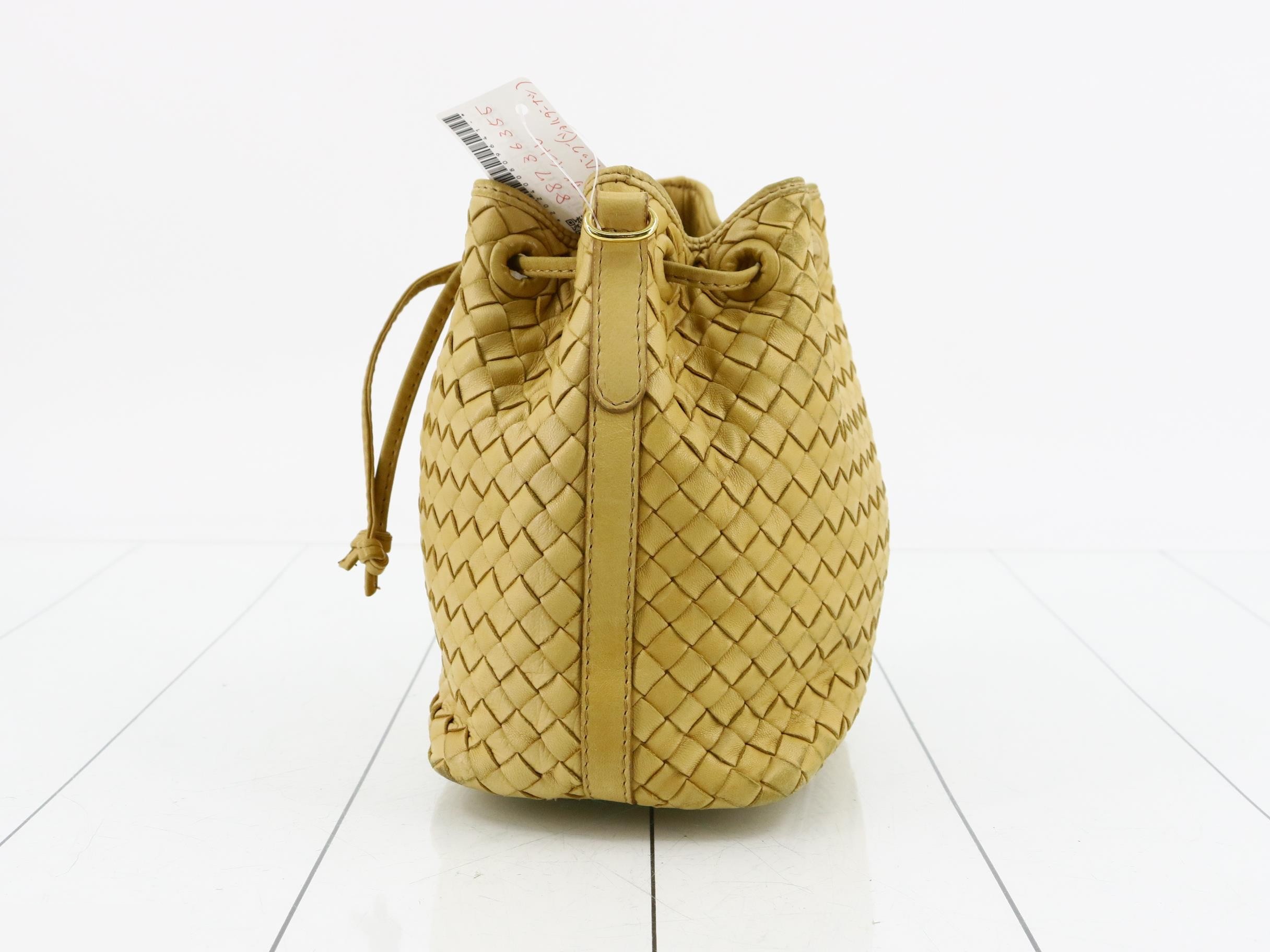 Intrecciato shoulder bag (shoulder strap missing) — view 3