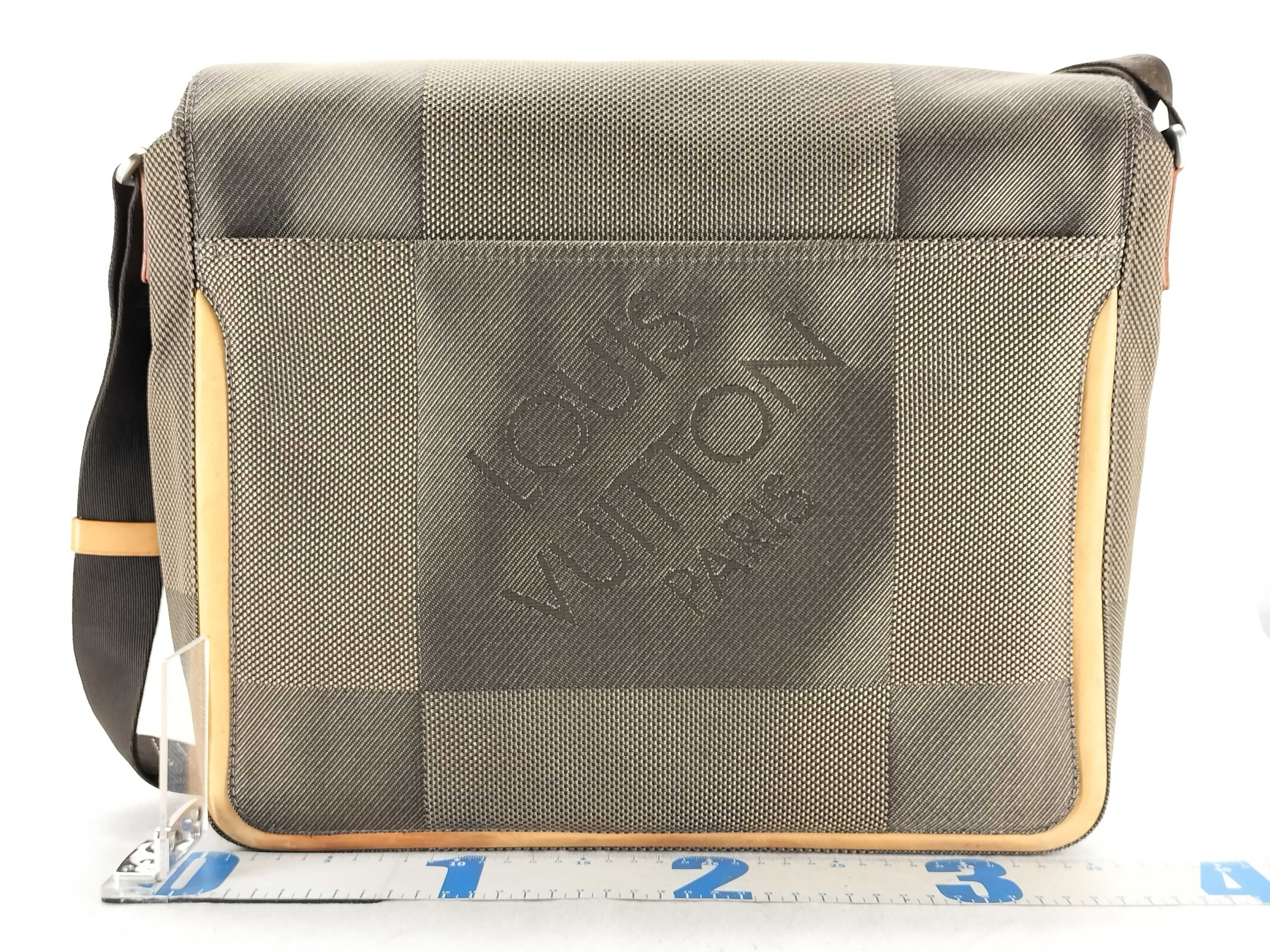 Damier Geant Louis Vuitton Handbag Shoulder Bag — view 2