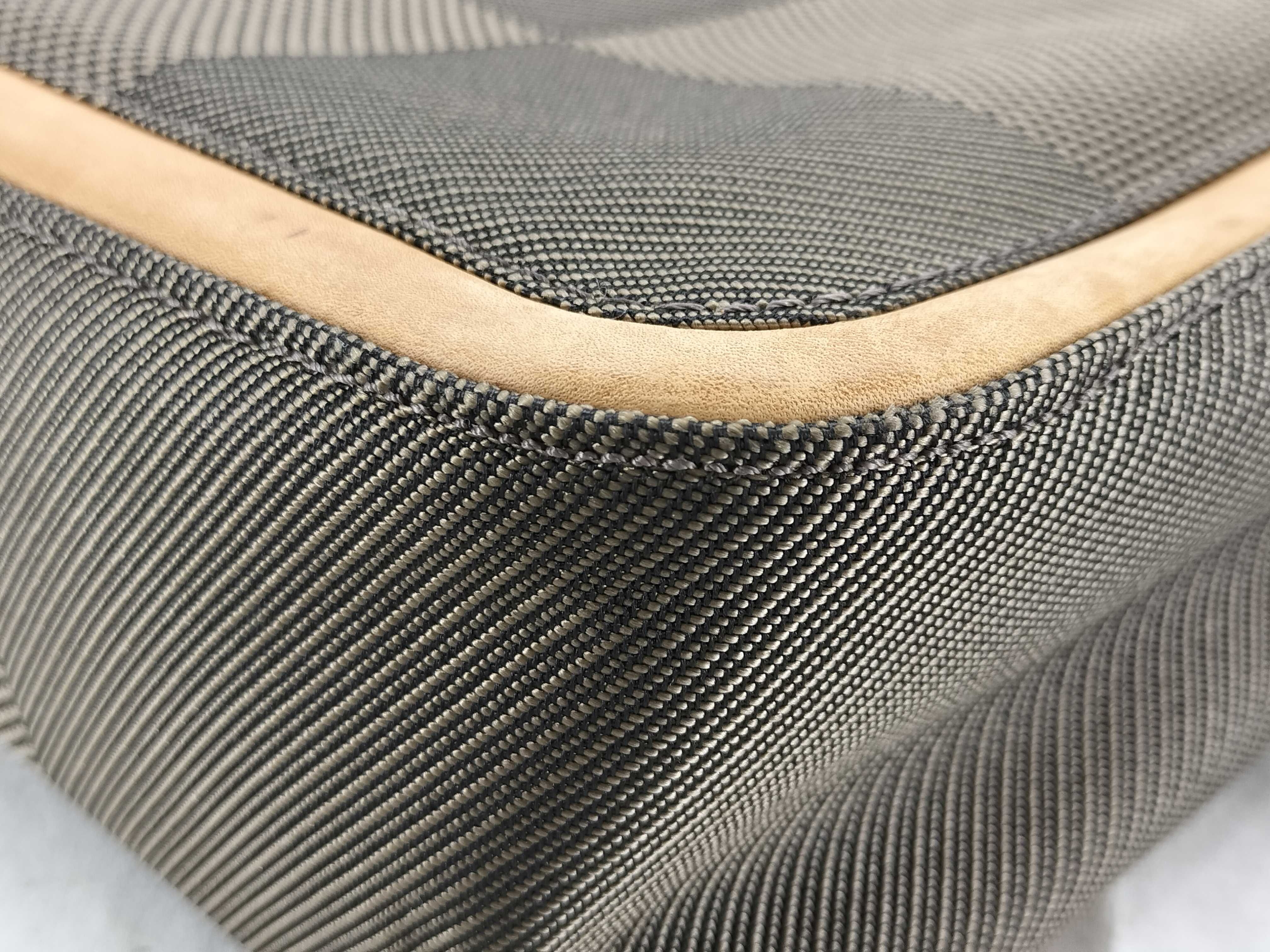 Damier Geant Louis Vuitton Handbag Shoulder Bag — view 6