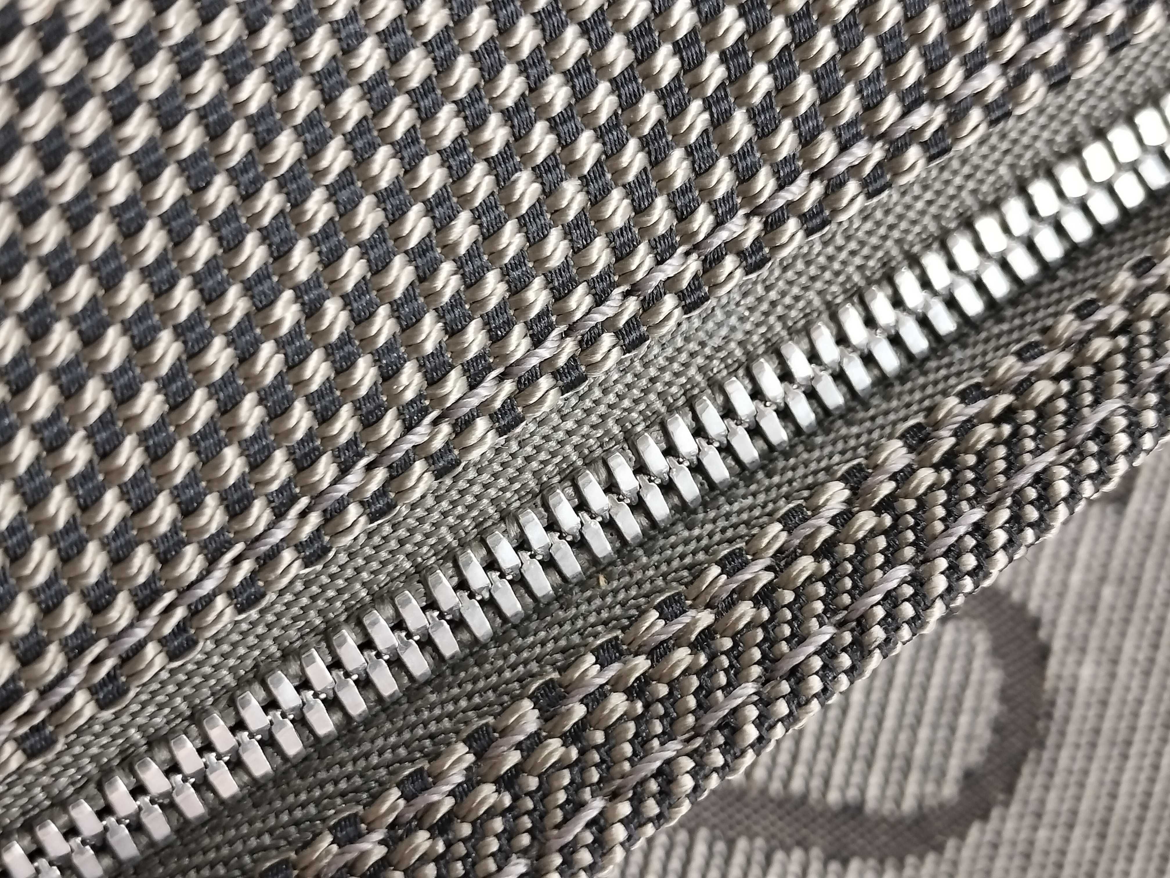 Damier Geant Louis Vuitton Handbag Shoulder Bag — view 9