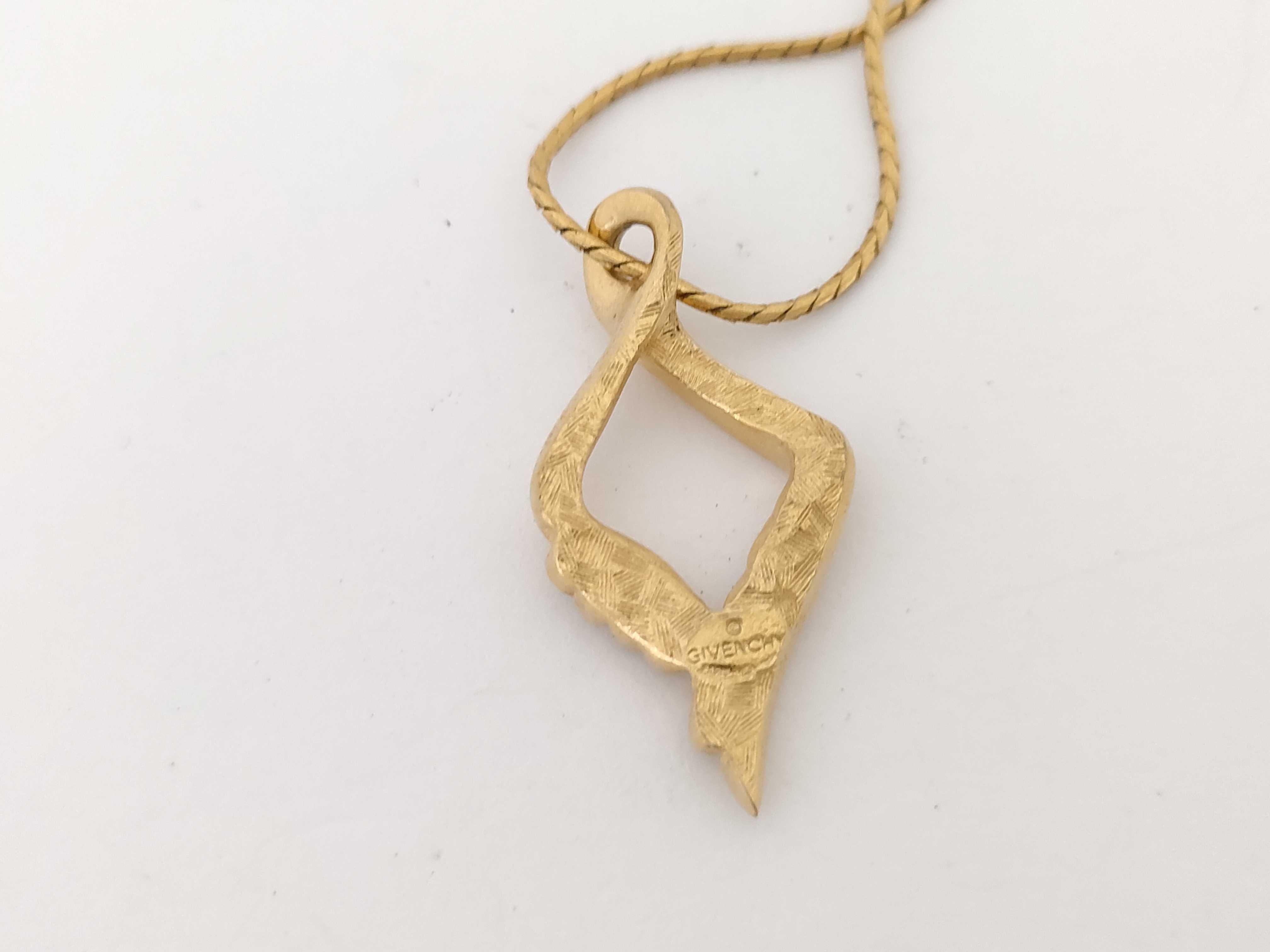 Necklace — view 2
