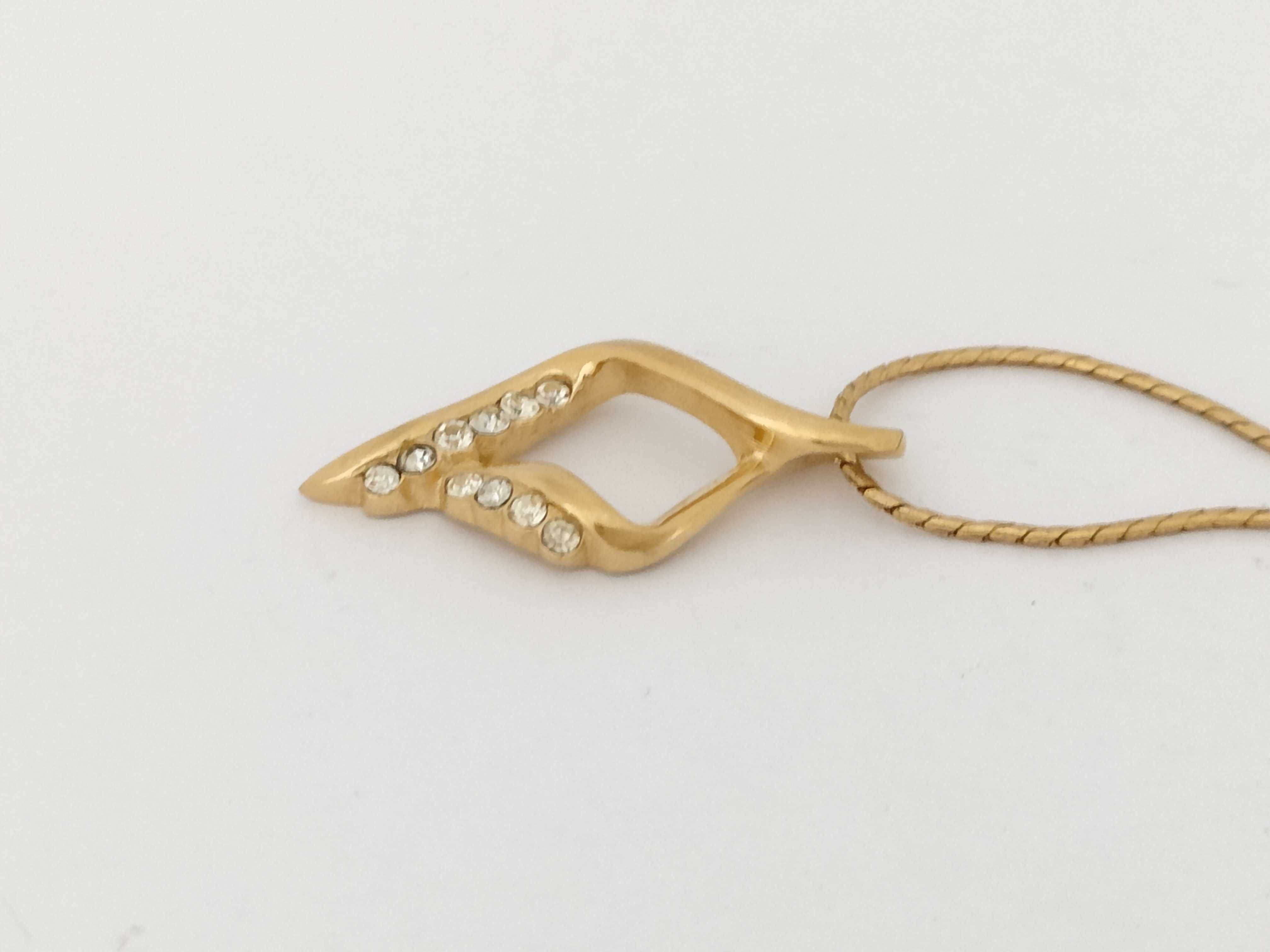 Necklace — view 3