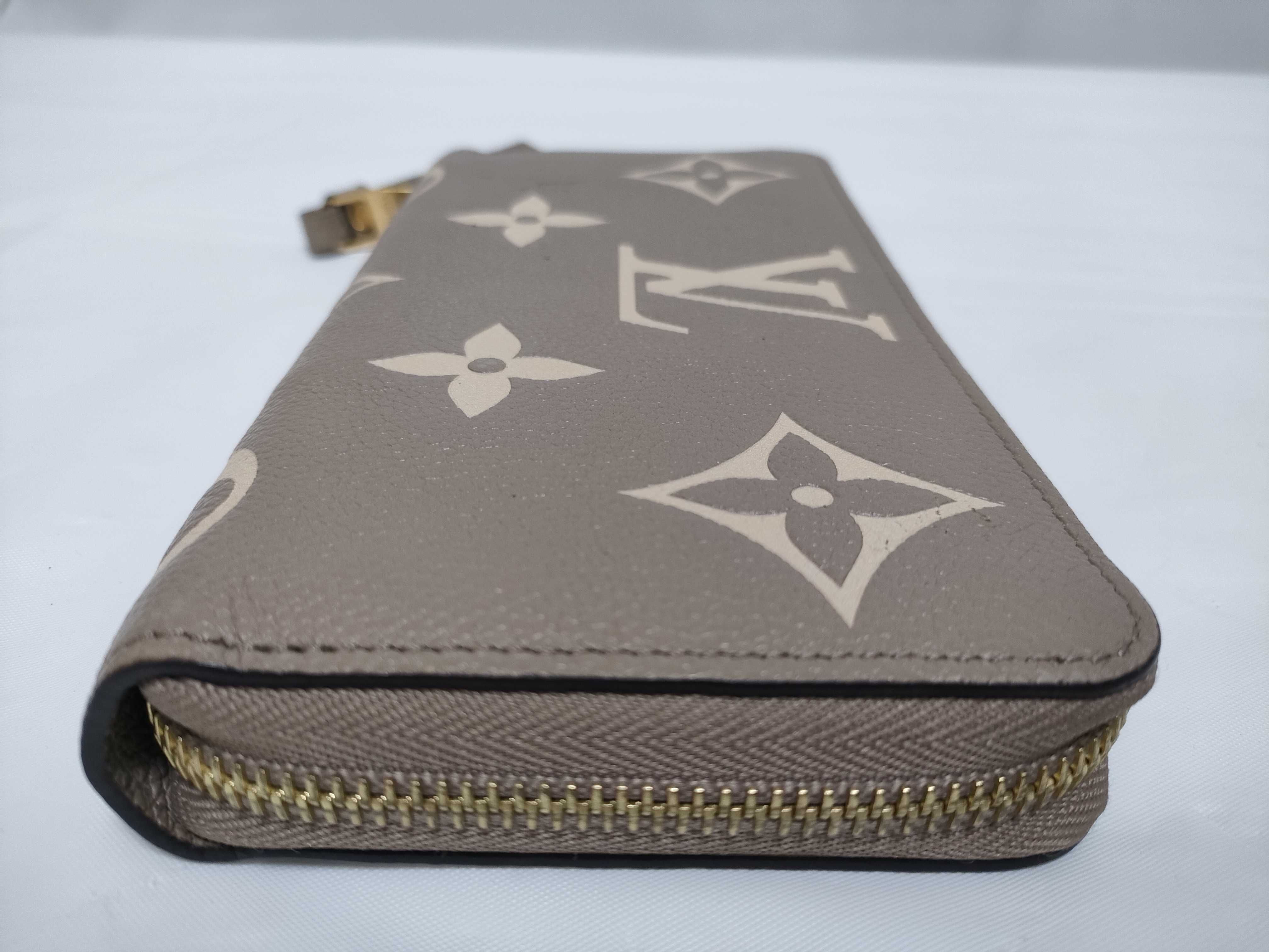 Bicolor Monogram Empreinte Zippy Wallet M69794 — view 5