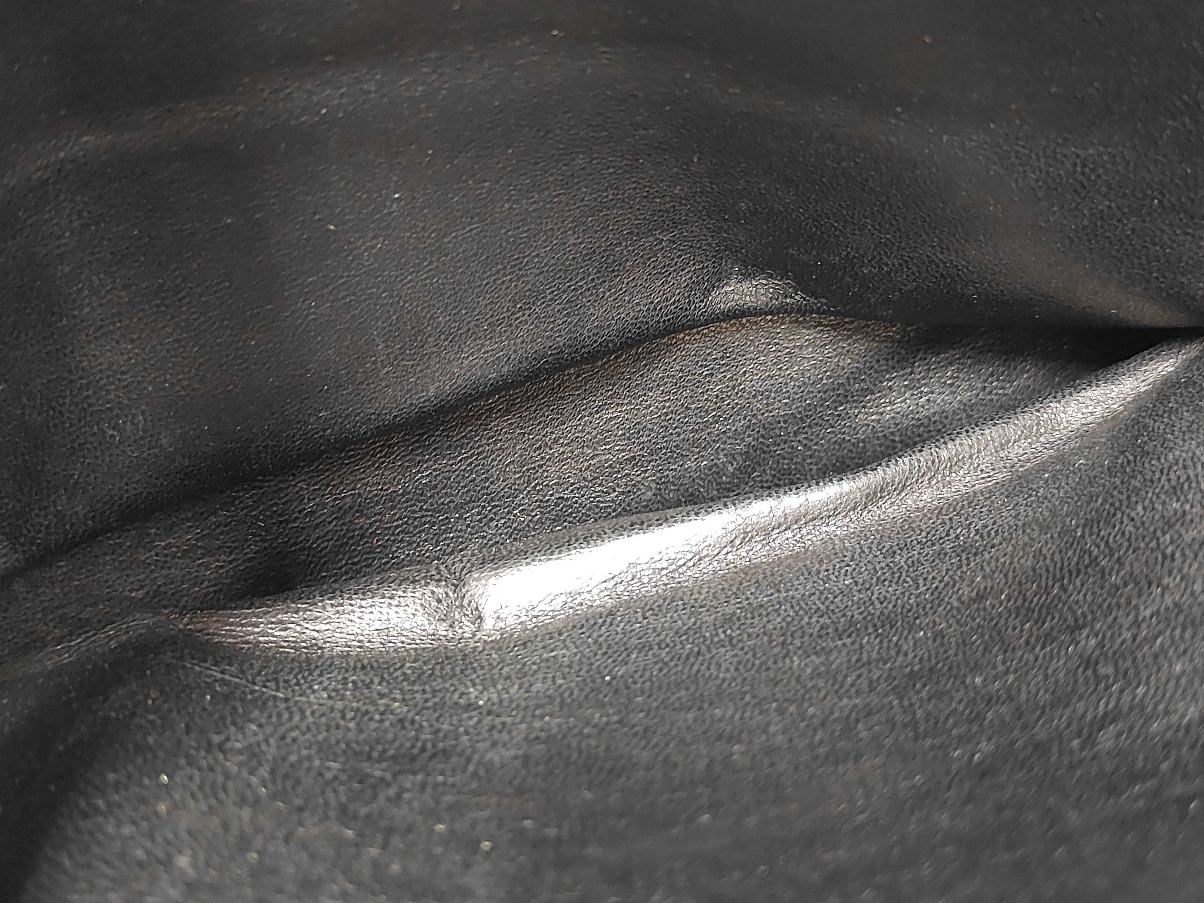 Triomphe Shoulder Bag — view 13