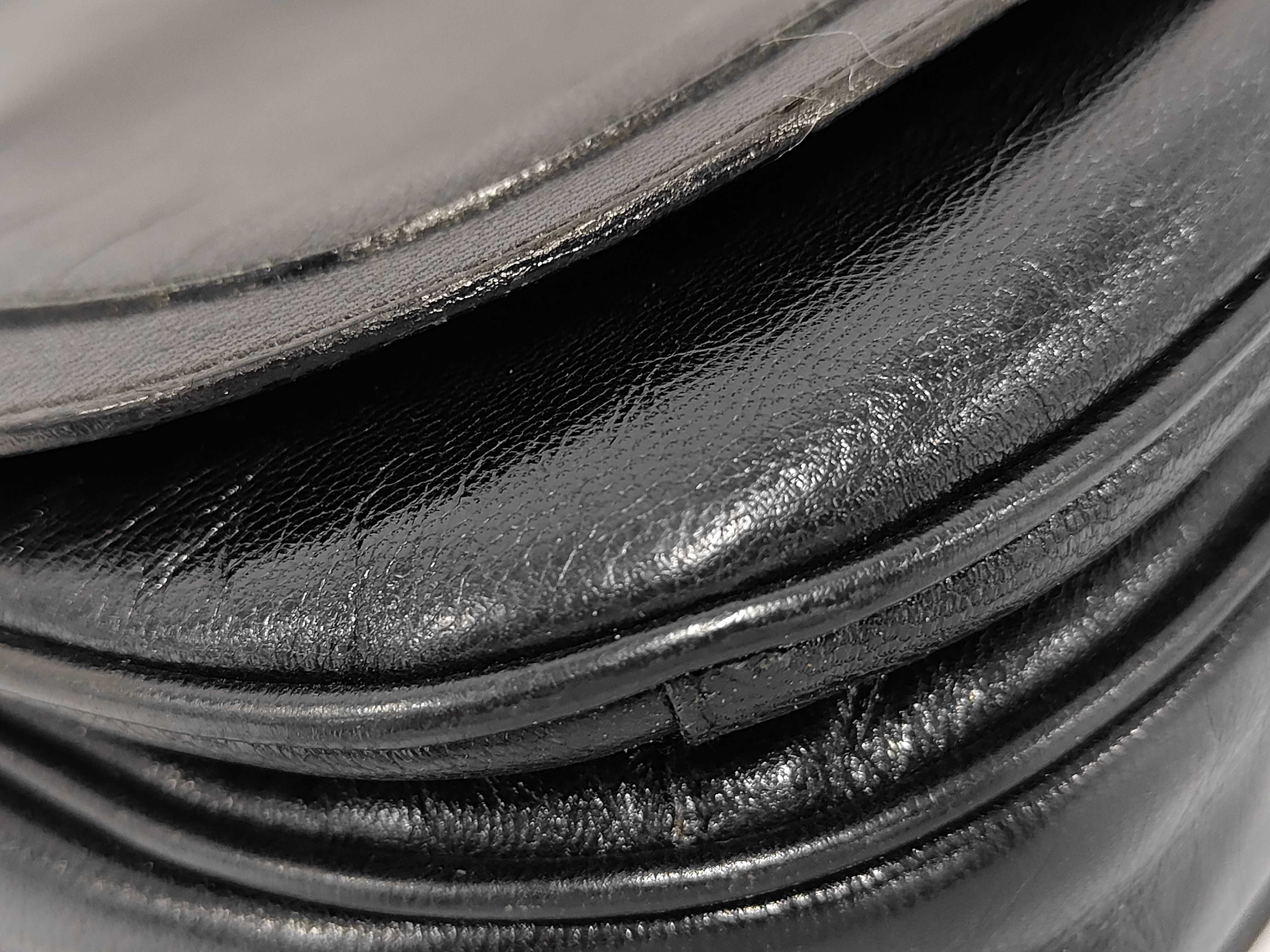 Triomphe Shoulder Bag — view 4