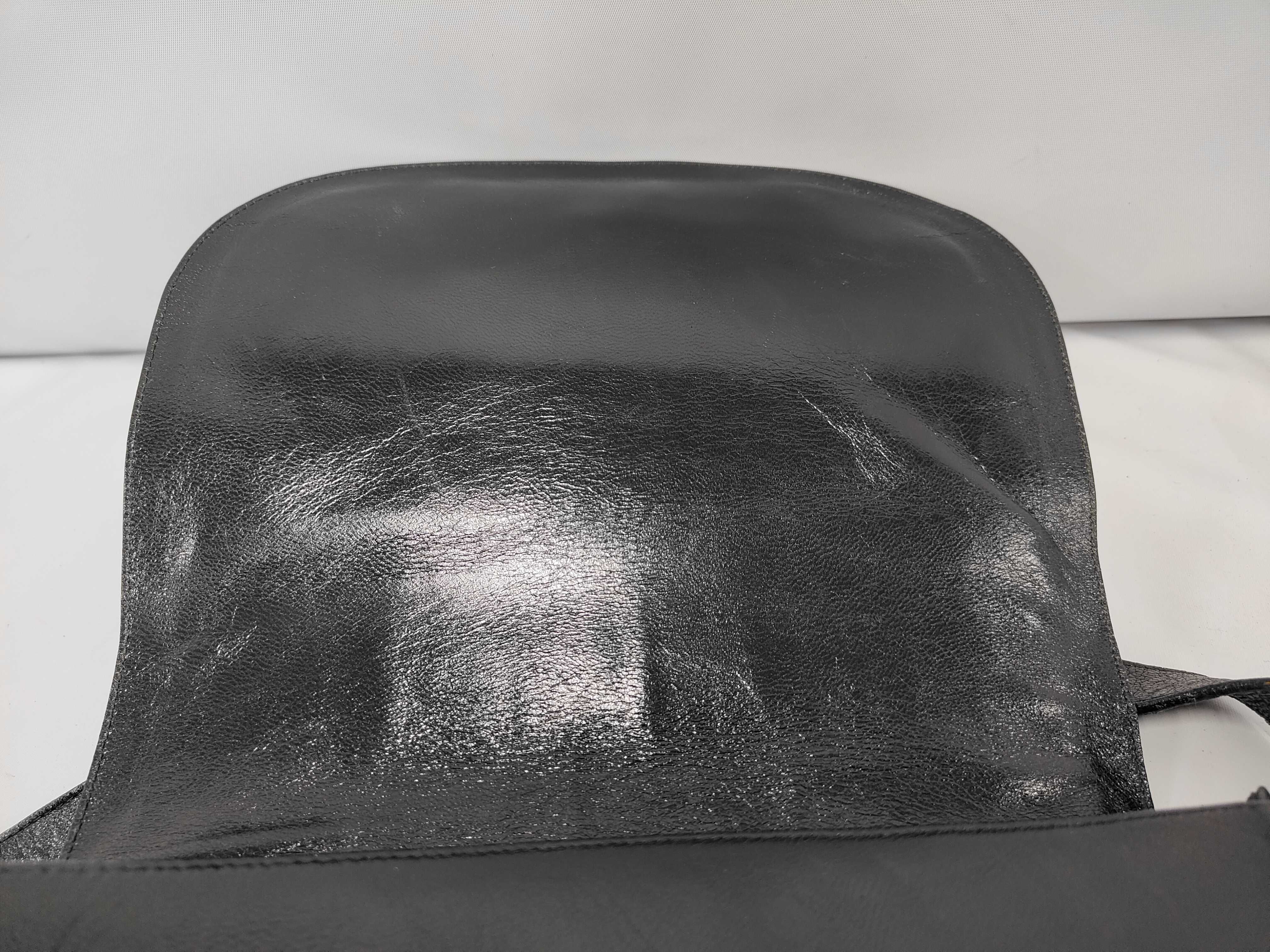 Triomphe Shoulder Bag — view 10