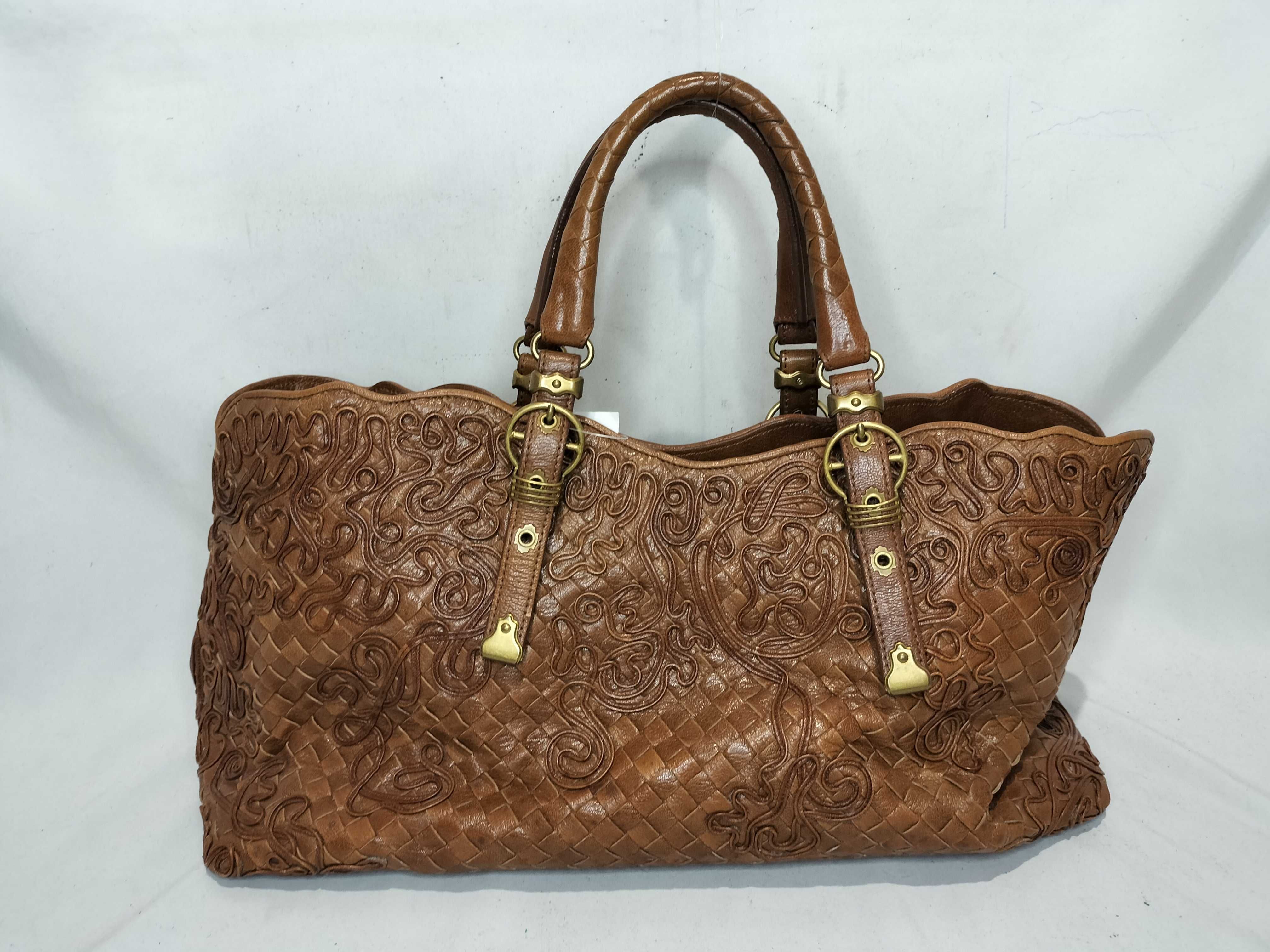 Intrecciato Leather Handbag 162511 Brown