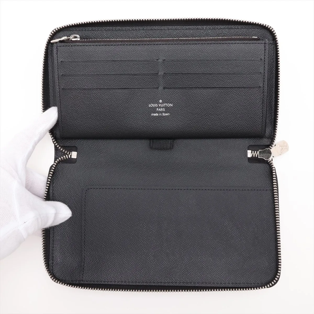 x Supreme Epi Zippy Organizer M67723 Leather Round Zip Wallet Black CA2107 — view 3