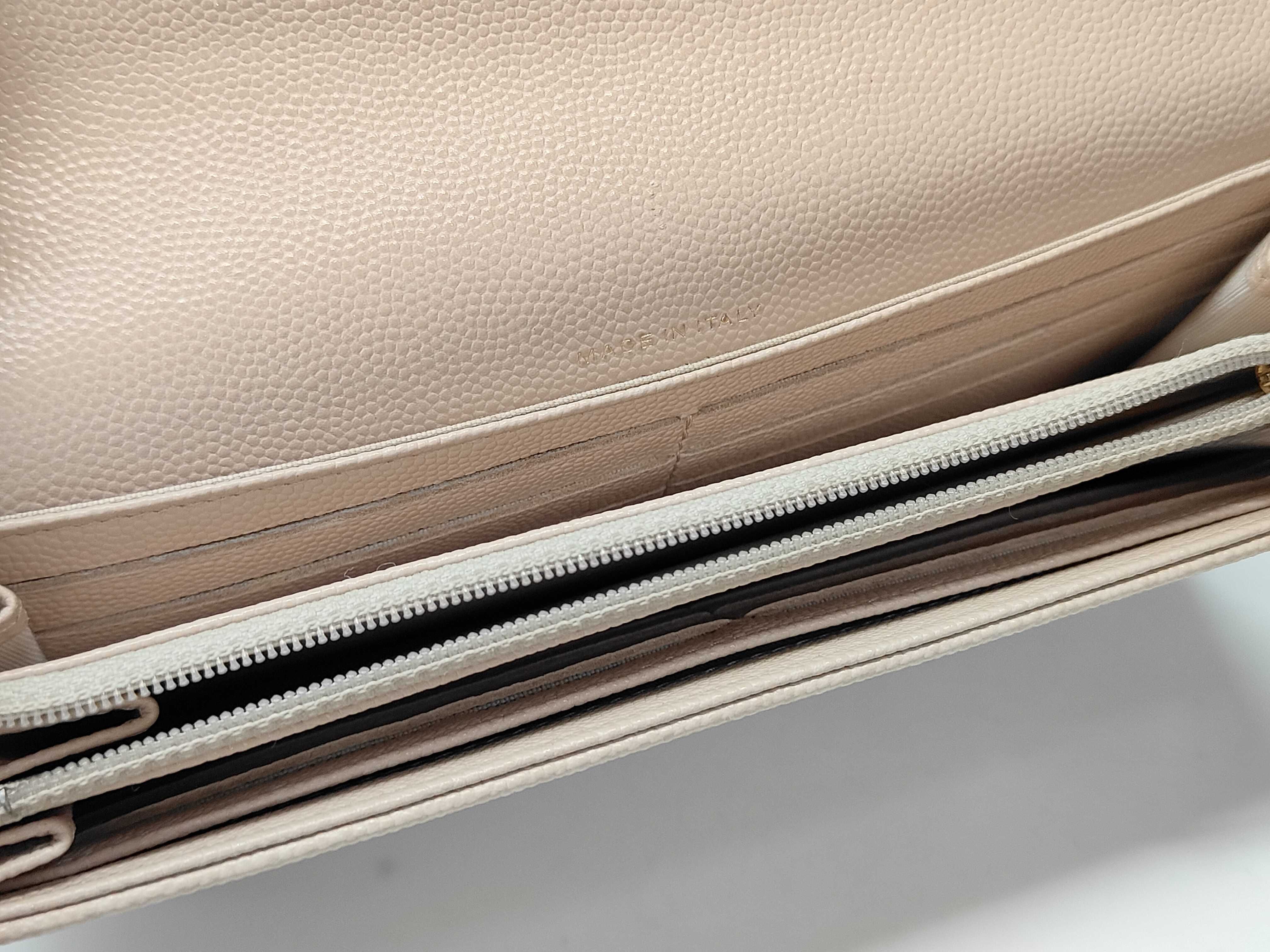 Caviar Skin Coco Mark Long Wallet 23996863 Wallet — view 4