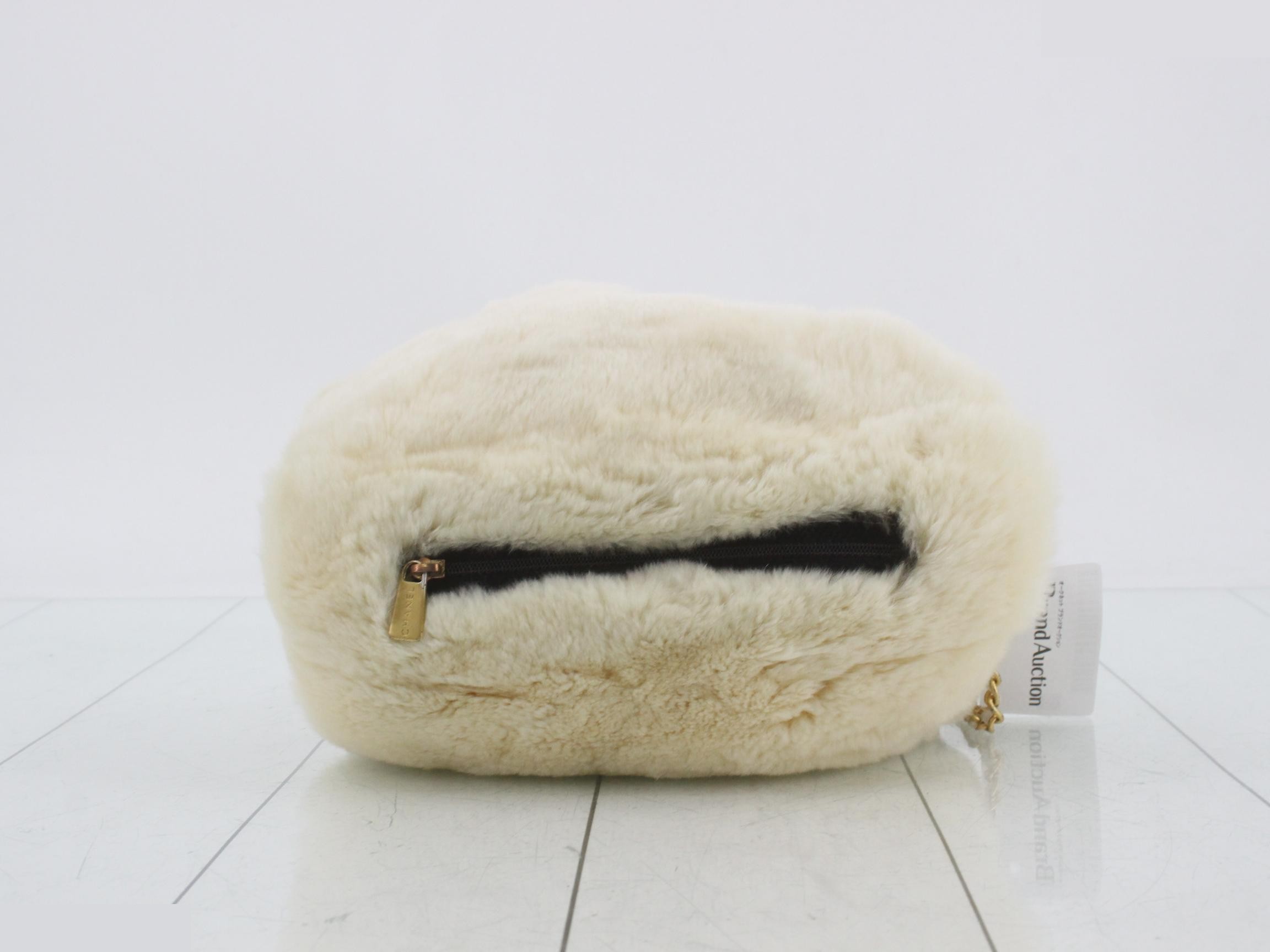 Lapin — view 2