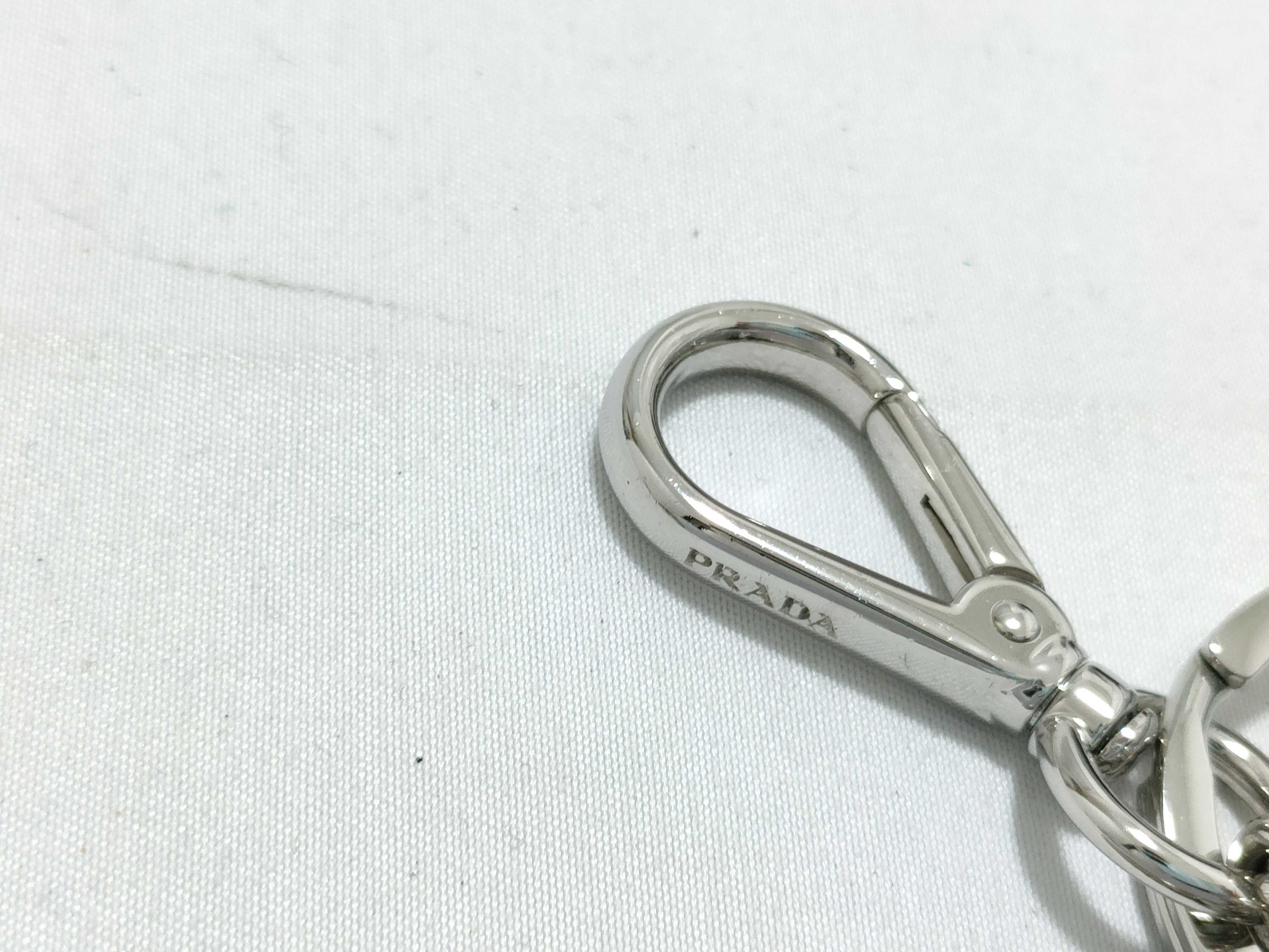 charm — view 6
