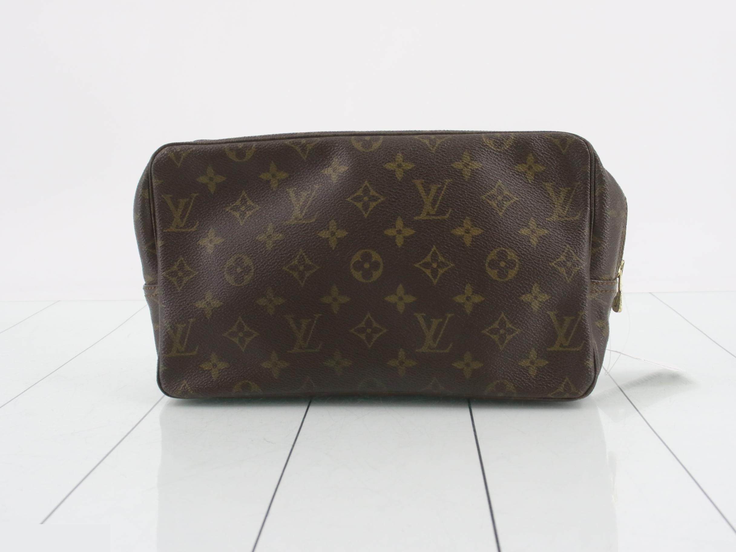 Cosmetic pouch — view 2
