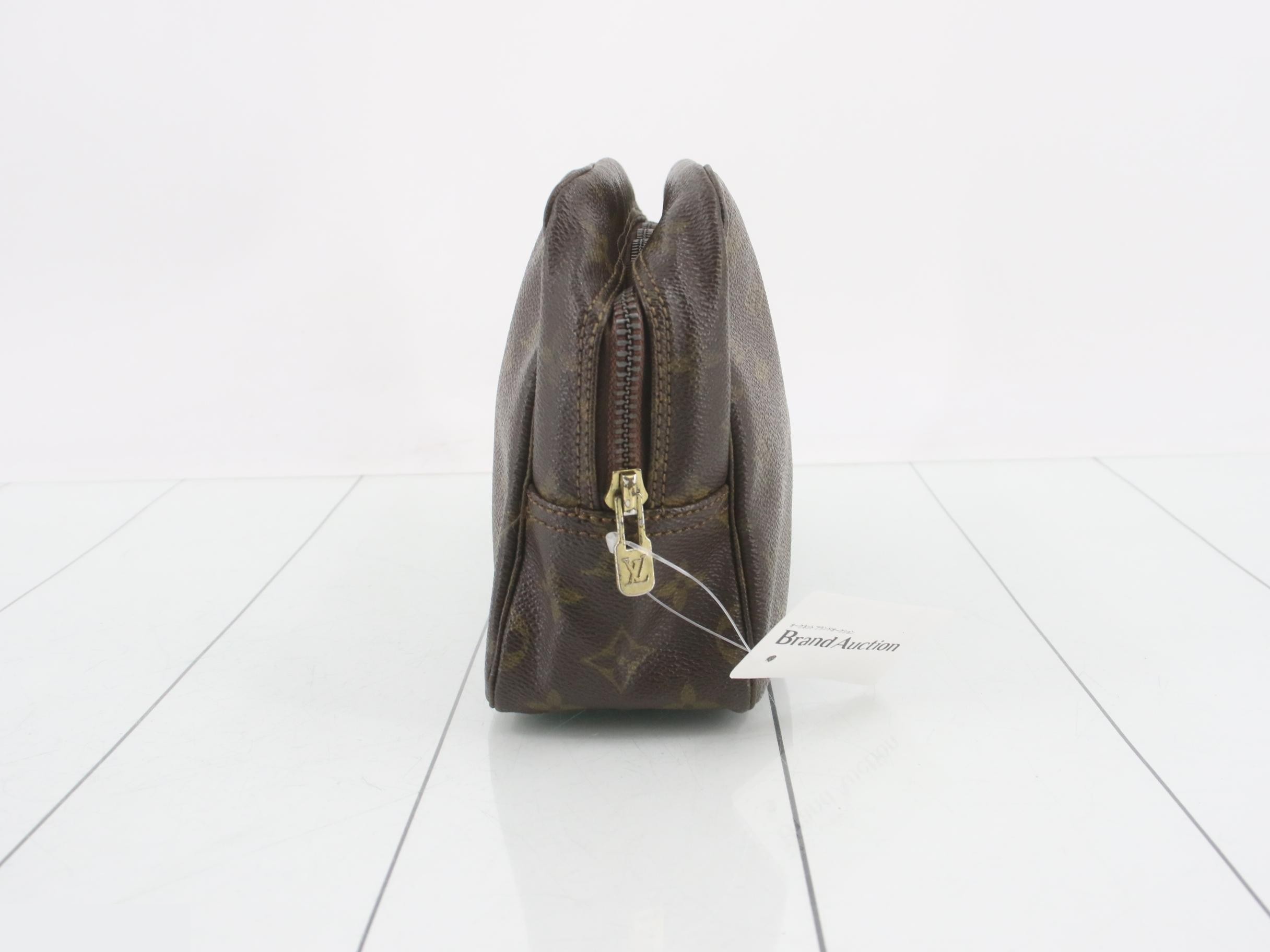Cosmetic pouch — view 4