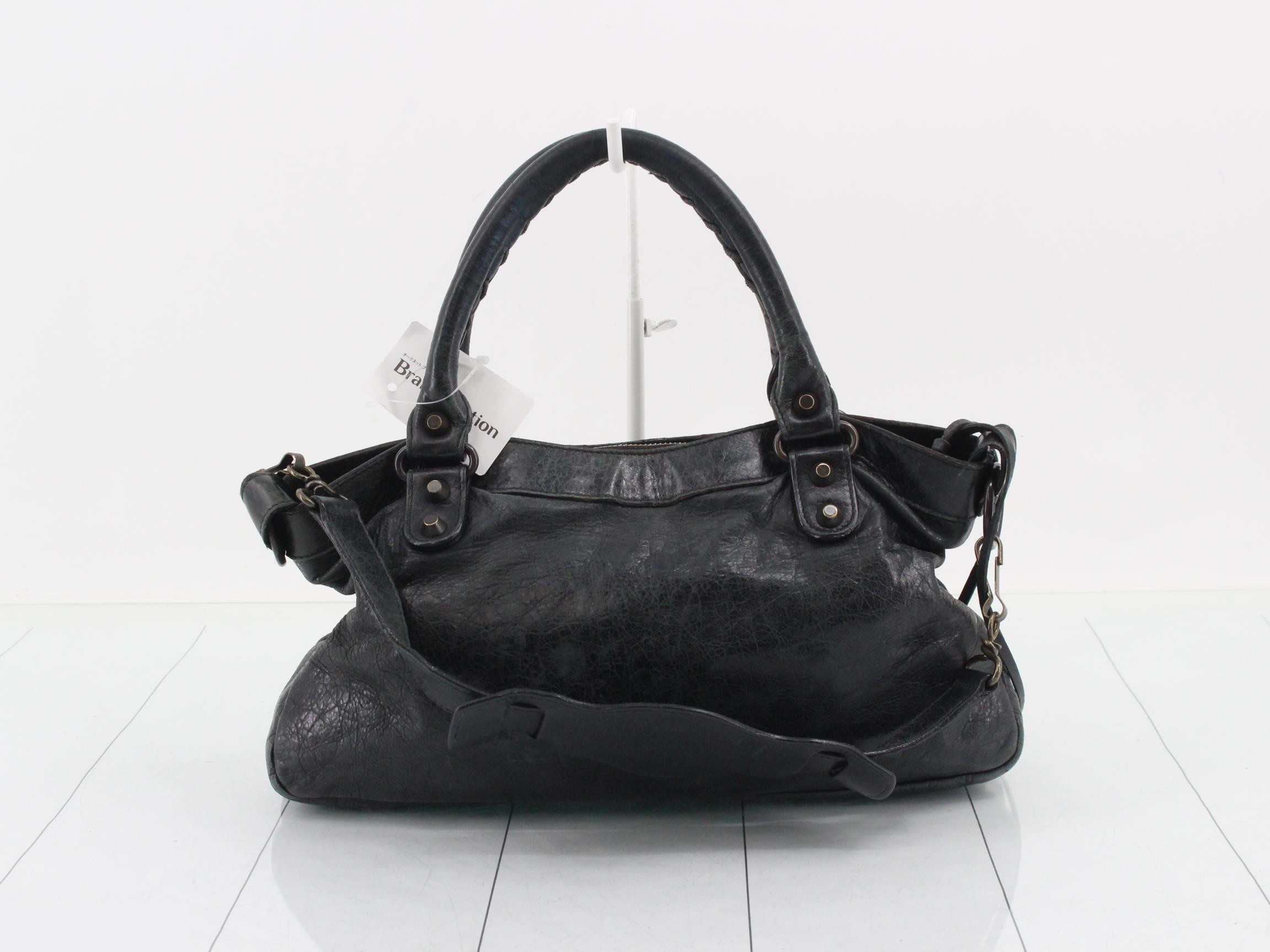 Other lines: Bags and shoulder bags — view 2