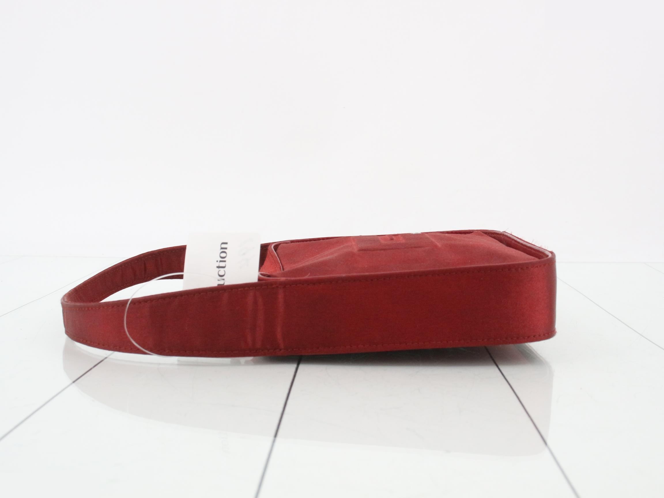 Satin G Logo One-Shoulder Bag — view 4
