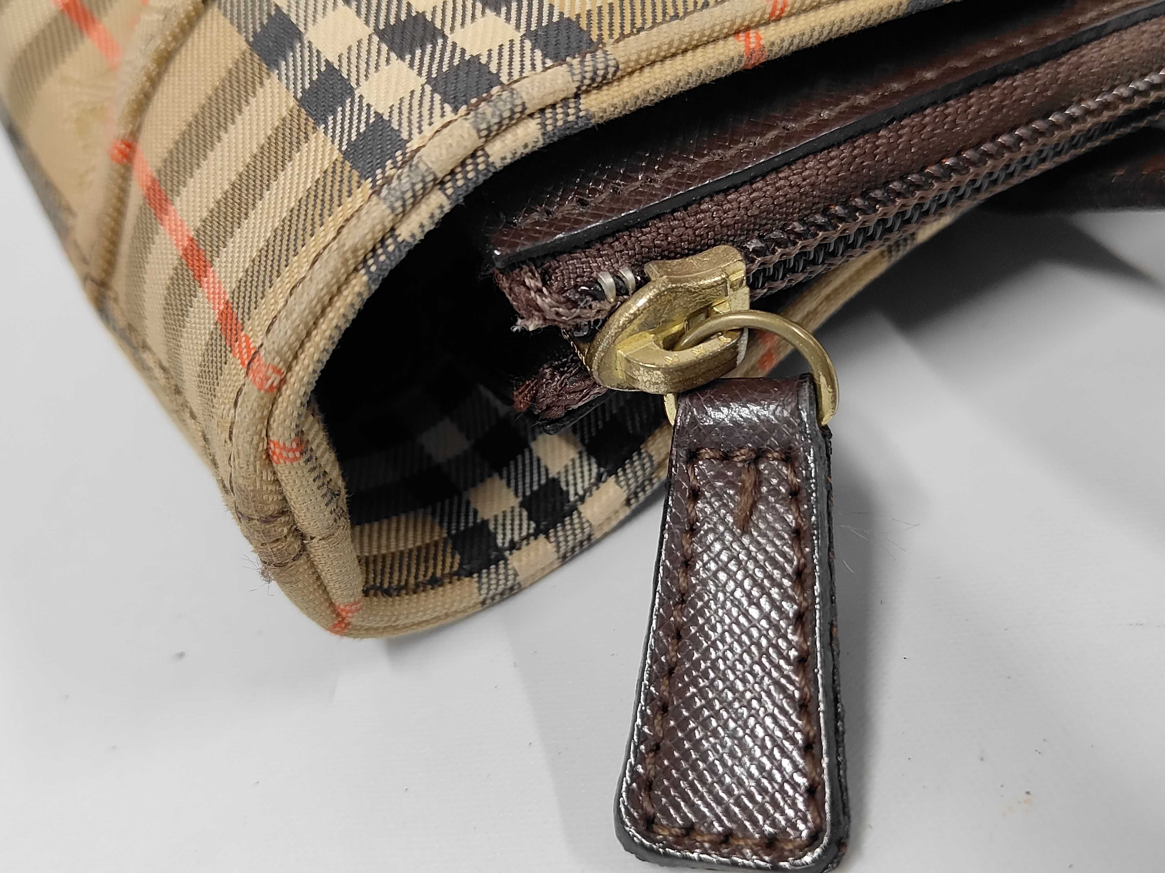Nova Check Handbag — view 8