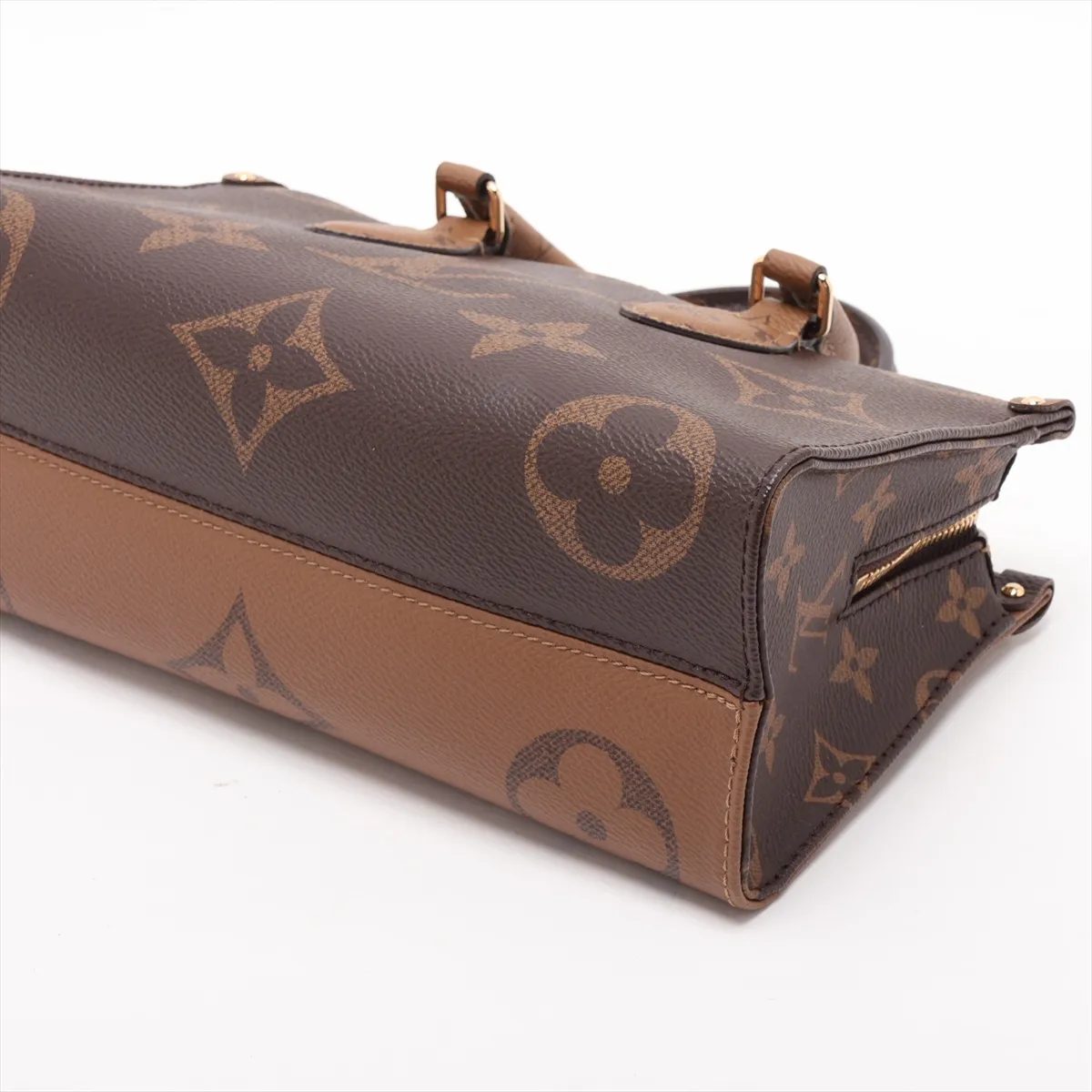 Giant Monogram Reverse OnTheGo EW M46653 Brown (RFID detected) — view 3