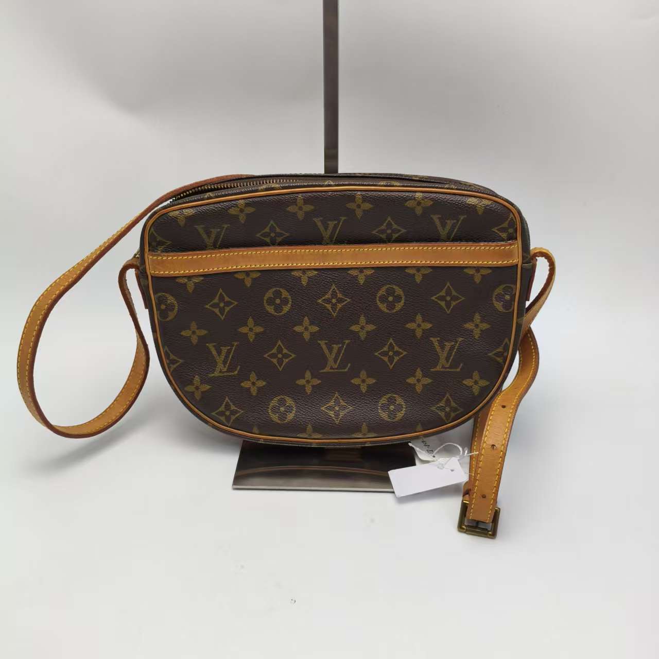 【*Shipped from: China*】LOUIS VUITTON Blois PU Shoulder Bag — view 2