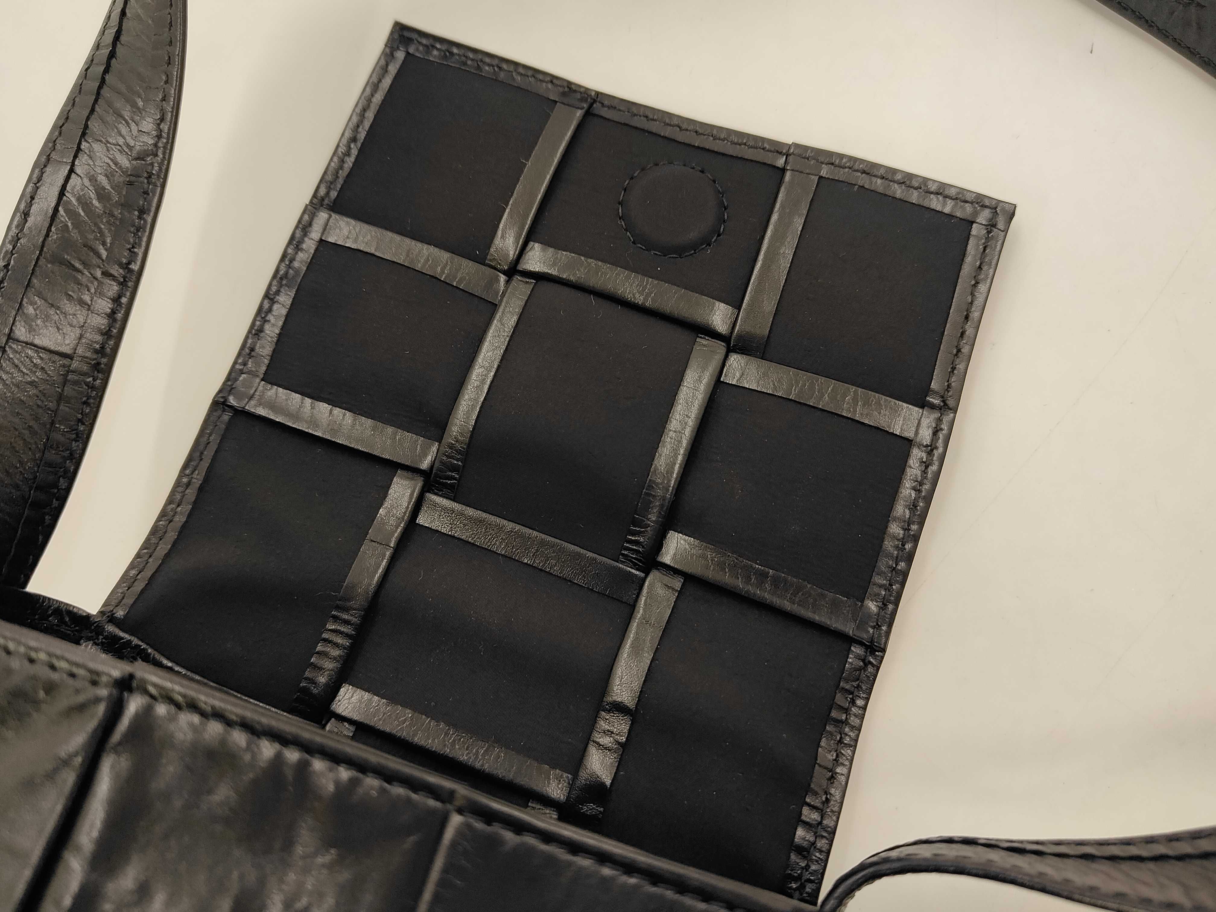 Intrecciato Bottega Maxi Intrecciato Candy Cassette Shoulder Bag — view 10