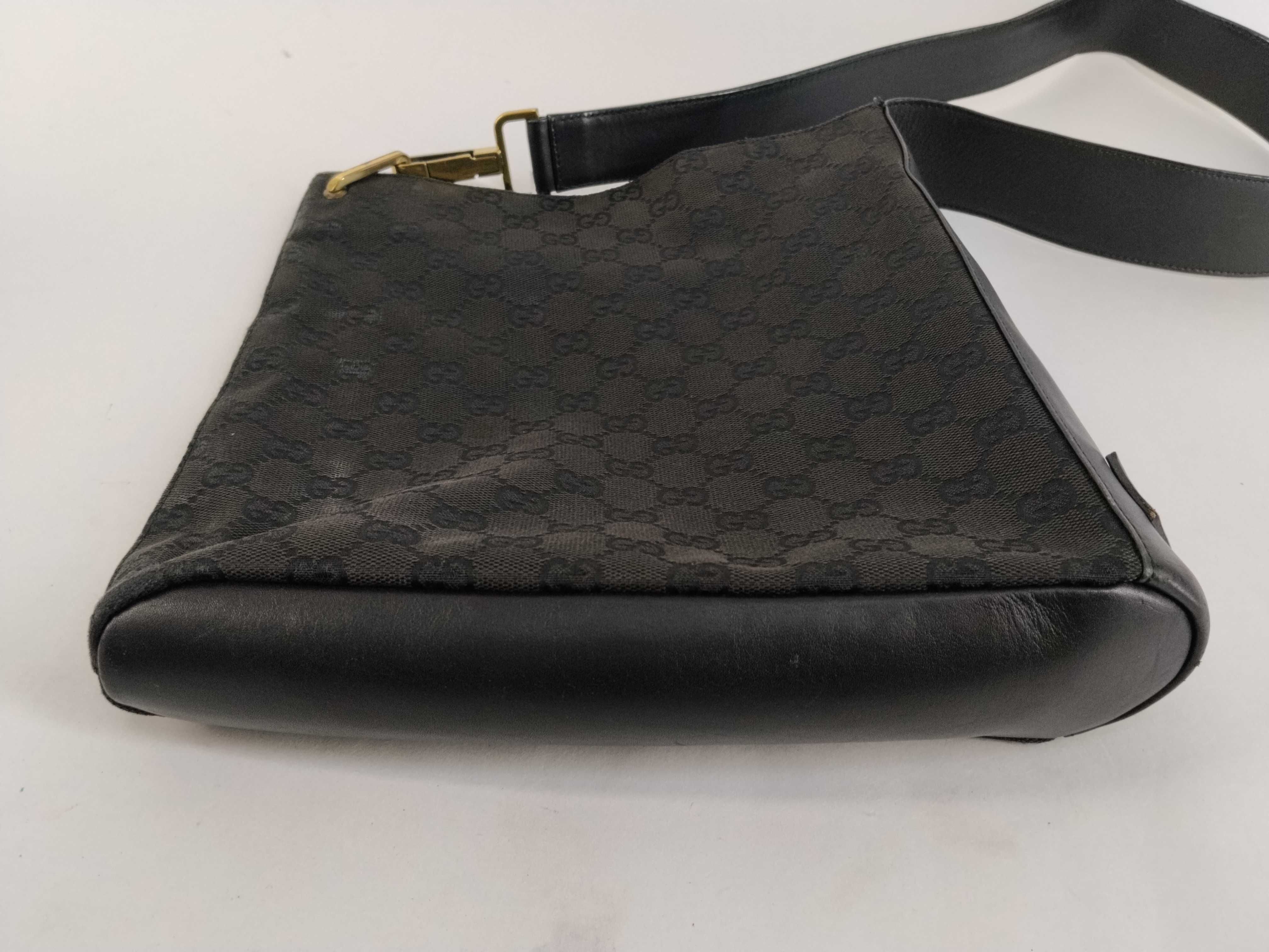 GG Canvas Shoulder Bag (Black) — view 8