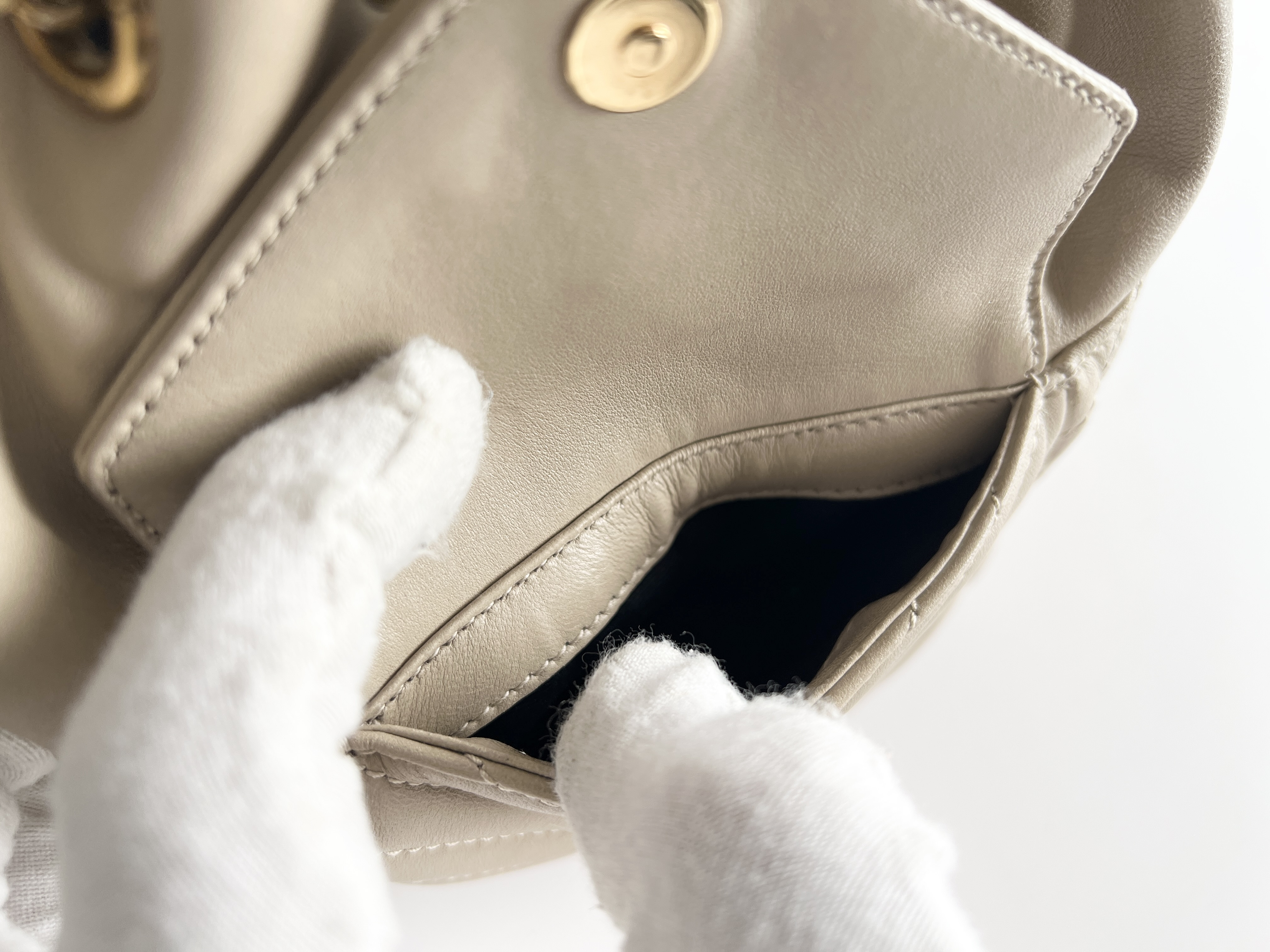 Cassandra Logo Joe Drawstring Bucket Quilted V-Stitch Chevron Leather Chain Shoulder Bag — view 7