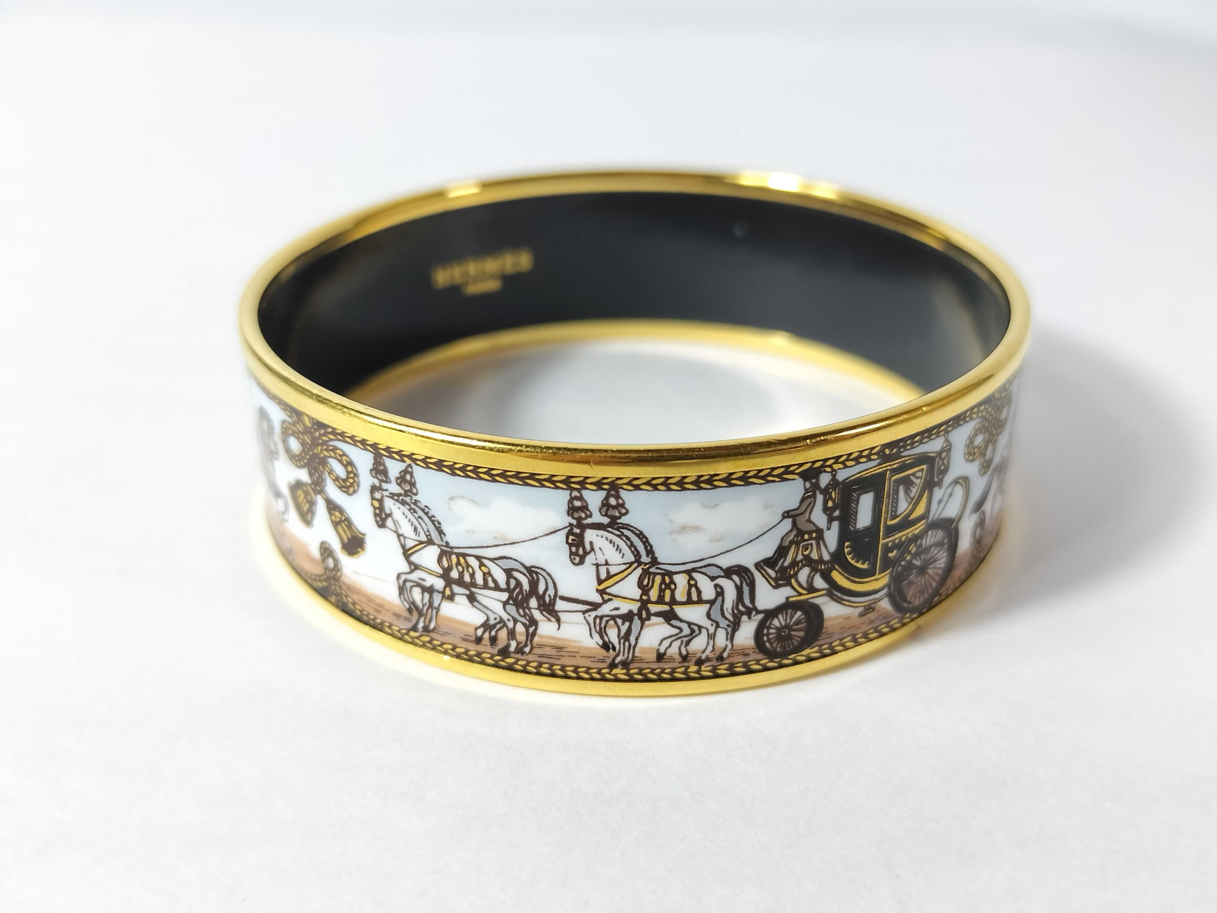 Enamel Bangle GM White Bracelet/Bangle — view 3