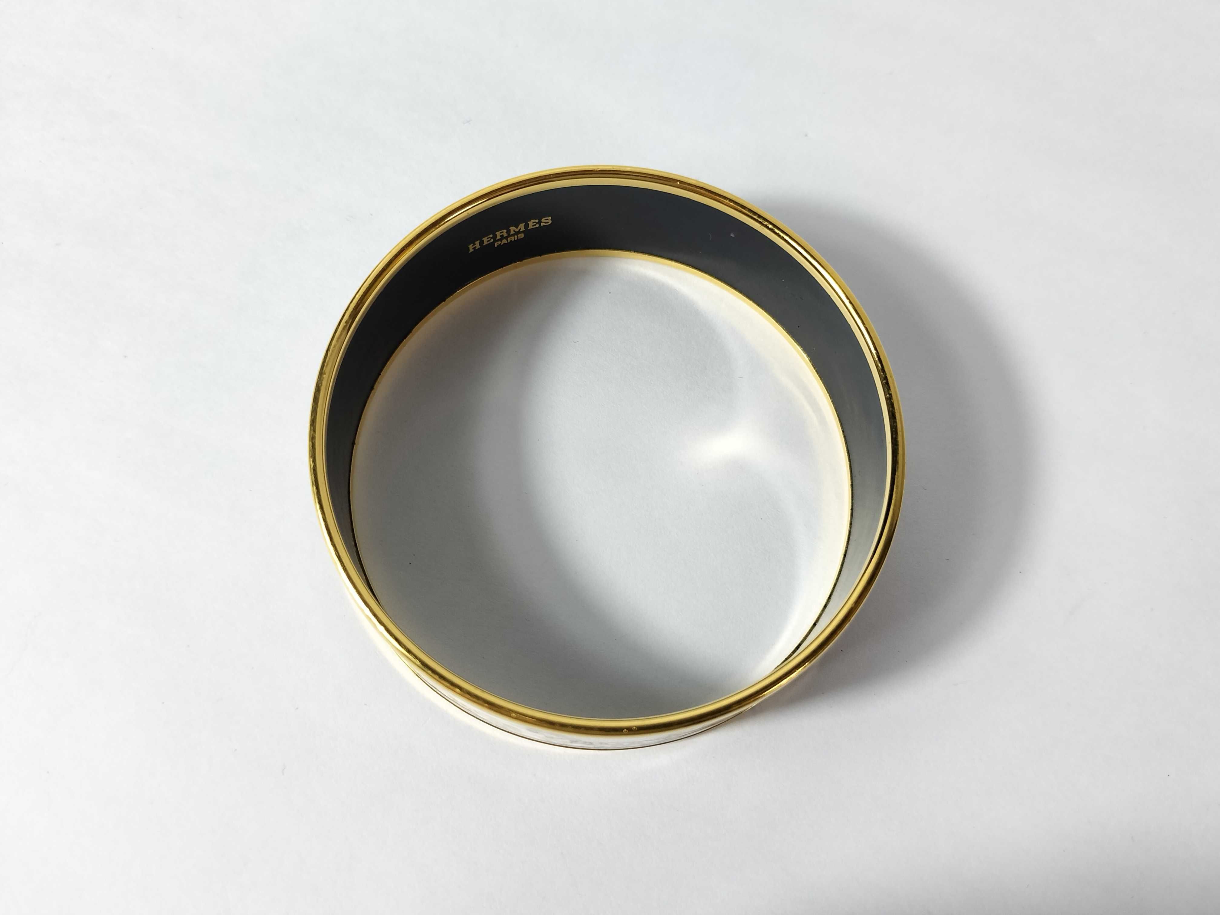 Enamel Bangle GM White Bracelet/Bangle — view 6