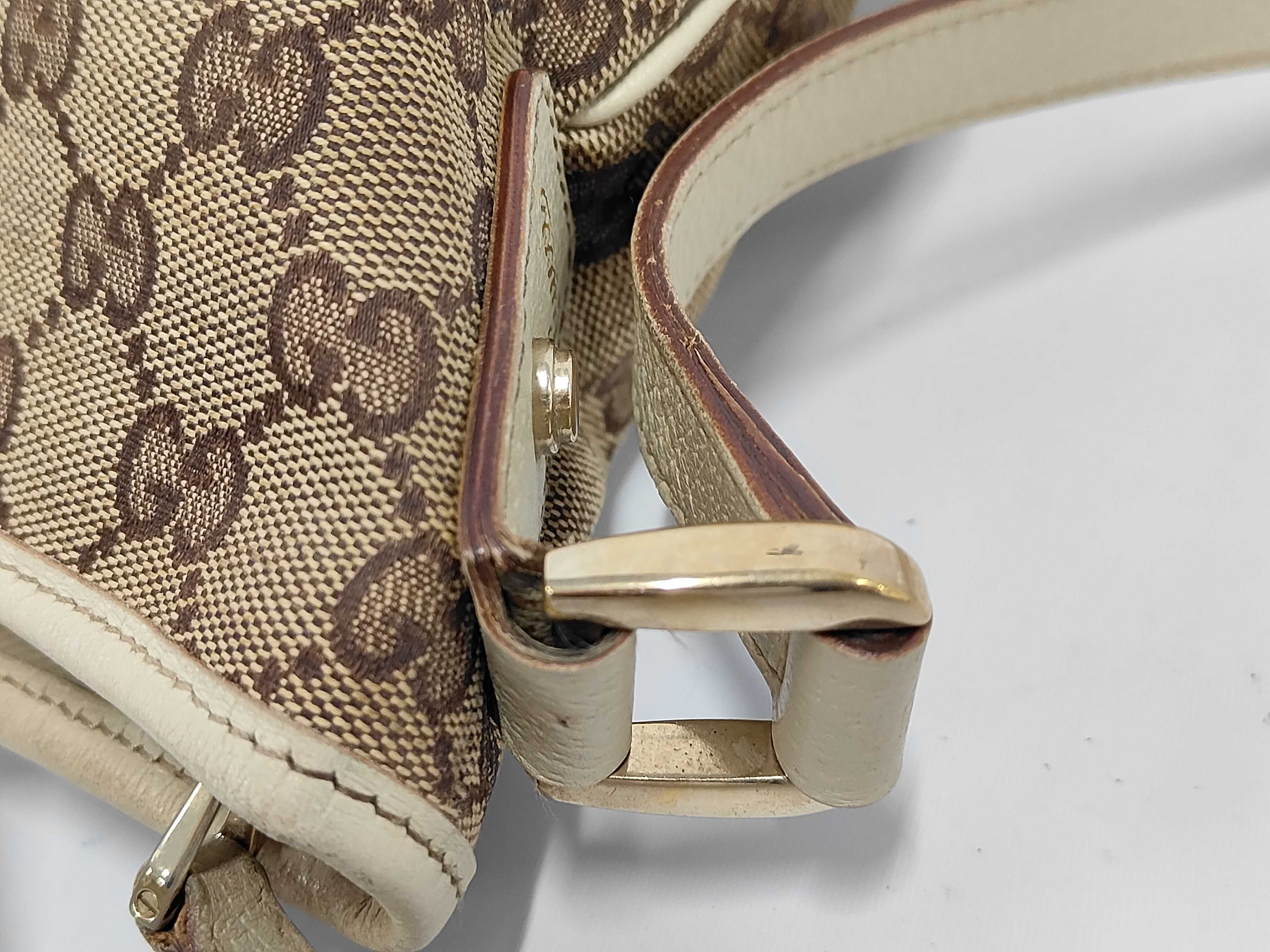 GG Canvas 131326 Shoulder Bag — view 9