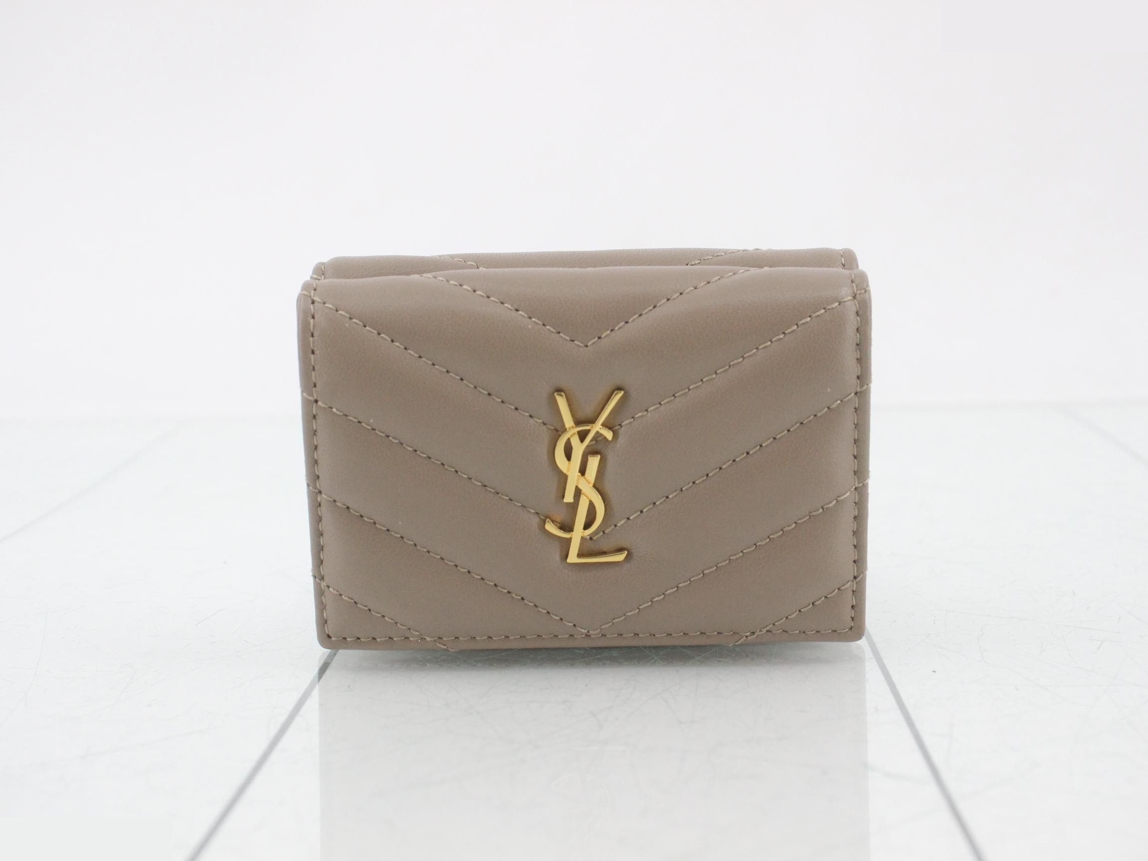 Cassandra Tiny Compact Wallet, Unused, Beige